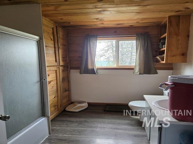 1510 Summitview Driave, Ahsahka, Idaho 83520, 2 Bedrooms, 1 Bathroom, Residential For Sale, Price $225,000,MLS 98985626