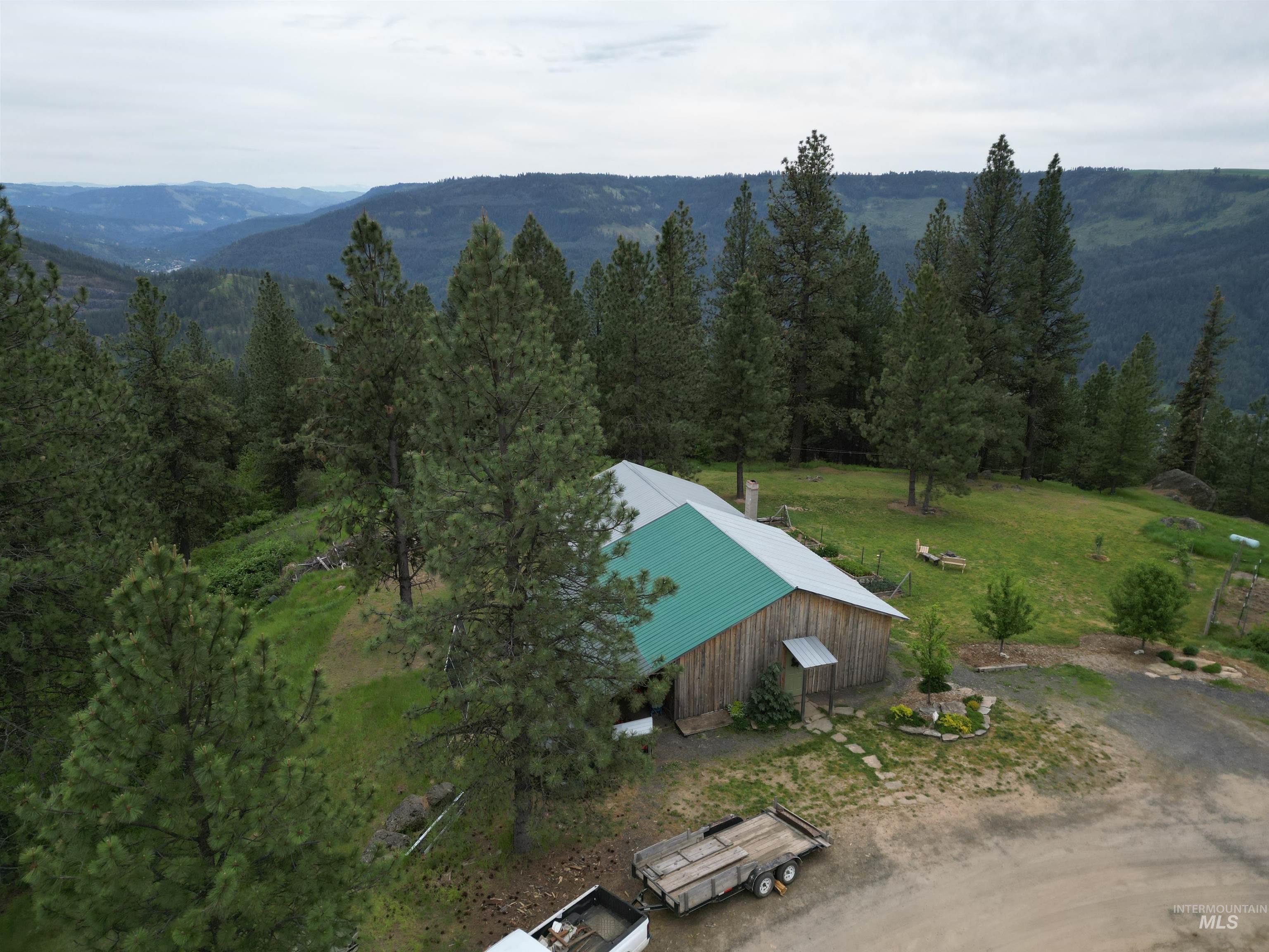 1510 Summitview Driave, Ahsahka, Idaho 83520, 2 Bedrooms, 1 Bathroom, Residential For Sale, Price $225,000,MLS 98985626