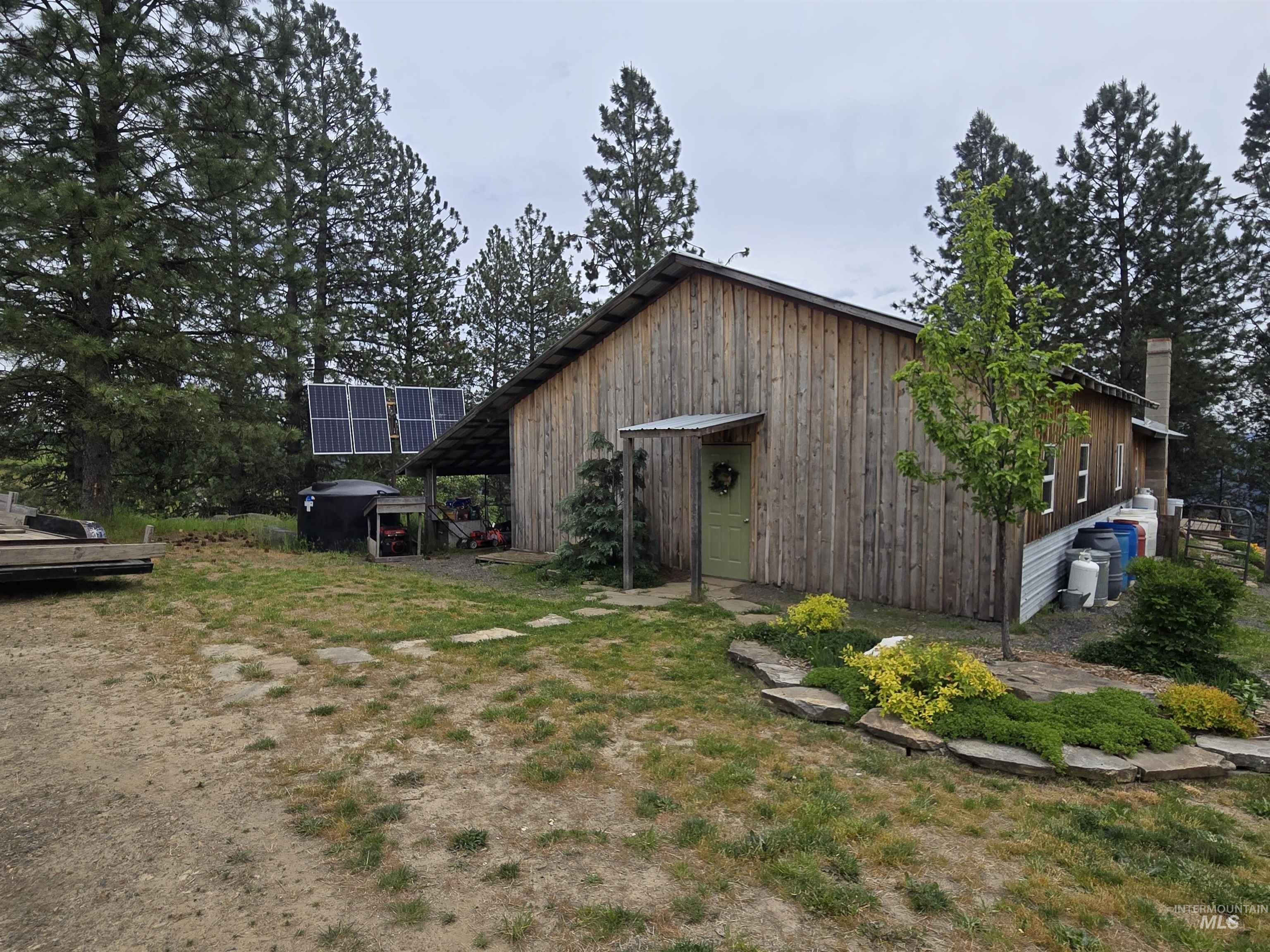 1510 Summitview Driave, Ahsahka, Idaho 83520, 2 Bedrooms, 1 Bathroom, Residential For Sale, Price $225,000,MLS 98985626