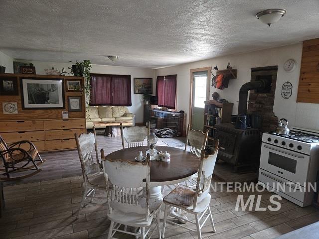 1510 Summitview Driave, Ahsahka, Idaho 83520, 2 Bedrooms, 1 Bathroom, Residential For Sale, Price $225,000,MLS 98985626