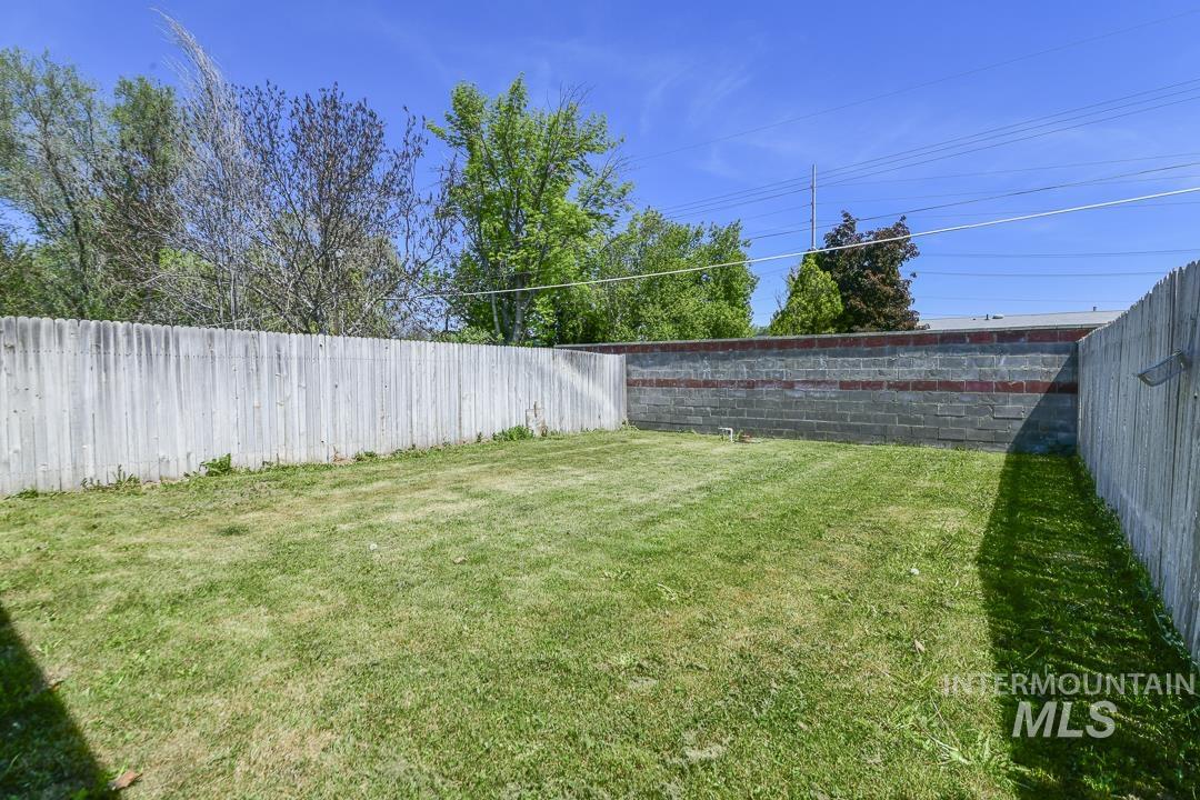 914 S Diamond St., Nampa, Idaho 83686, 3 Bedrooms, 2 Bathrooms, Residential For Sale, Price $299,900,MLS 98985627