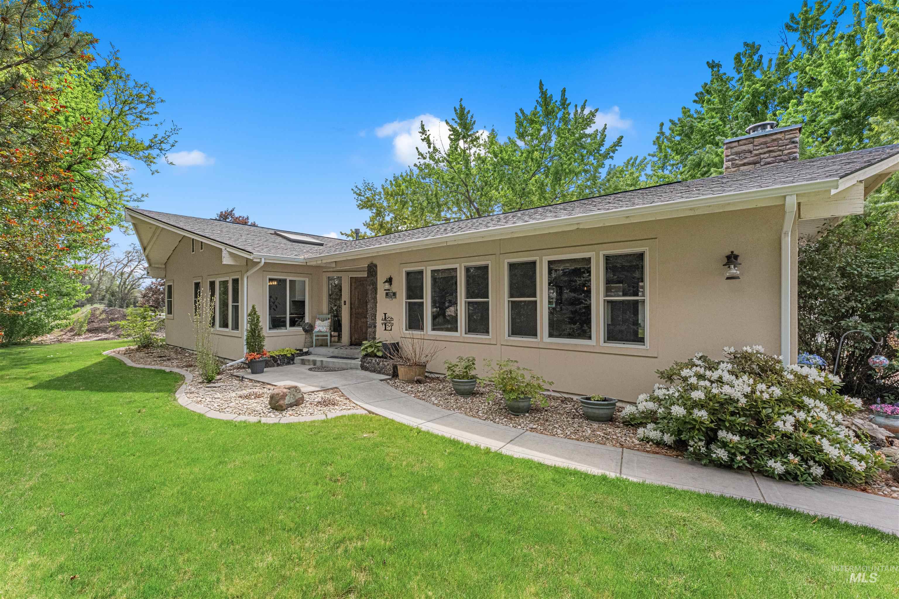 1200 N Beverly Dr, Eagle, Idaho 83616, 3 Bedrooms, 3.5 Bathrooms, Residential For Sale, Price $1,449,950, 98985630