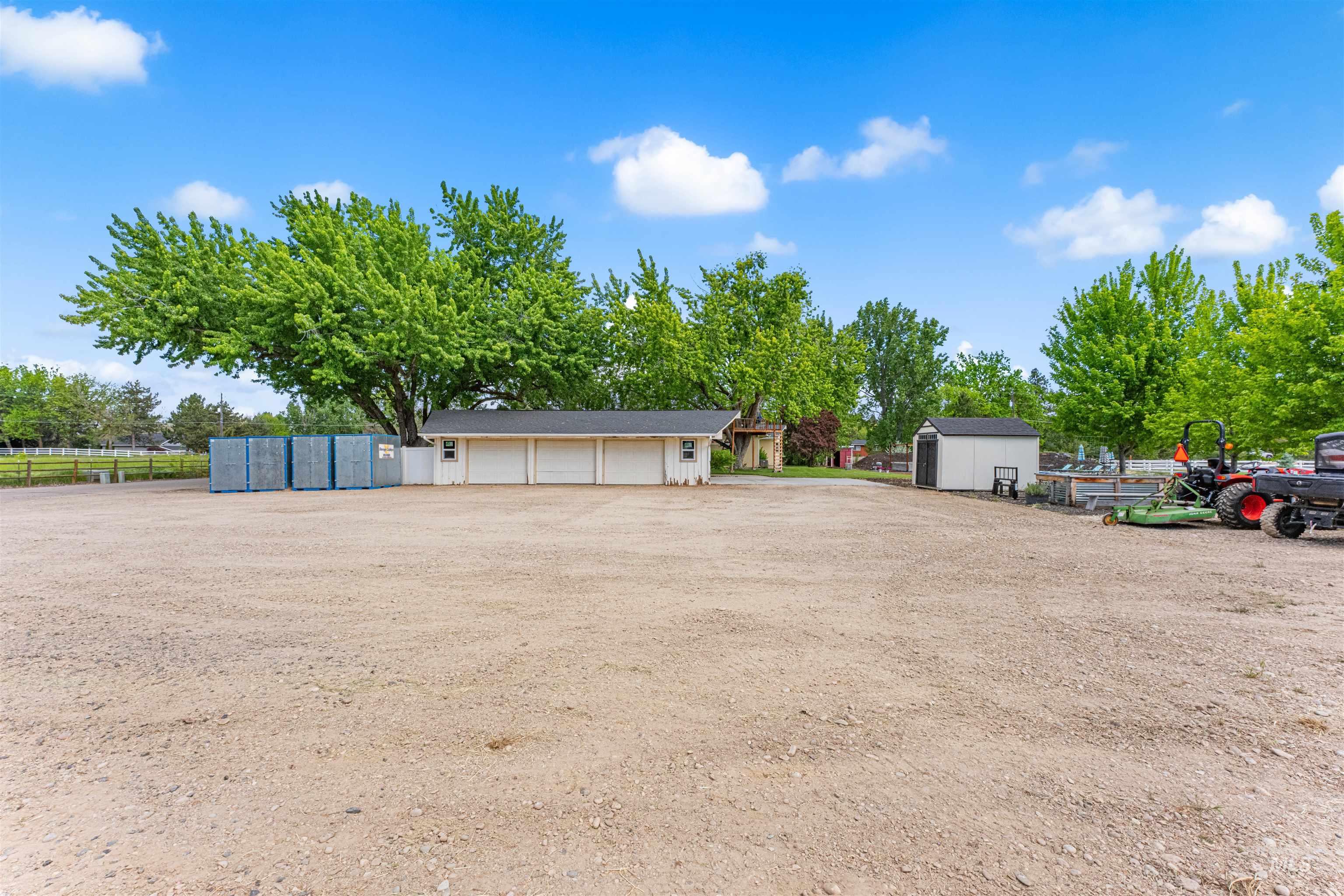 1200 N Beverly Dr, Eagle, Idaho 83616, 3 Bedrooms, 3.5 Bathrooms, Residential For Sale, Price $1,449,950, 98985630