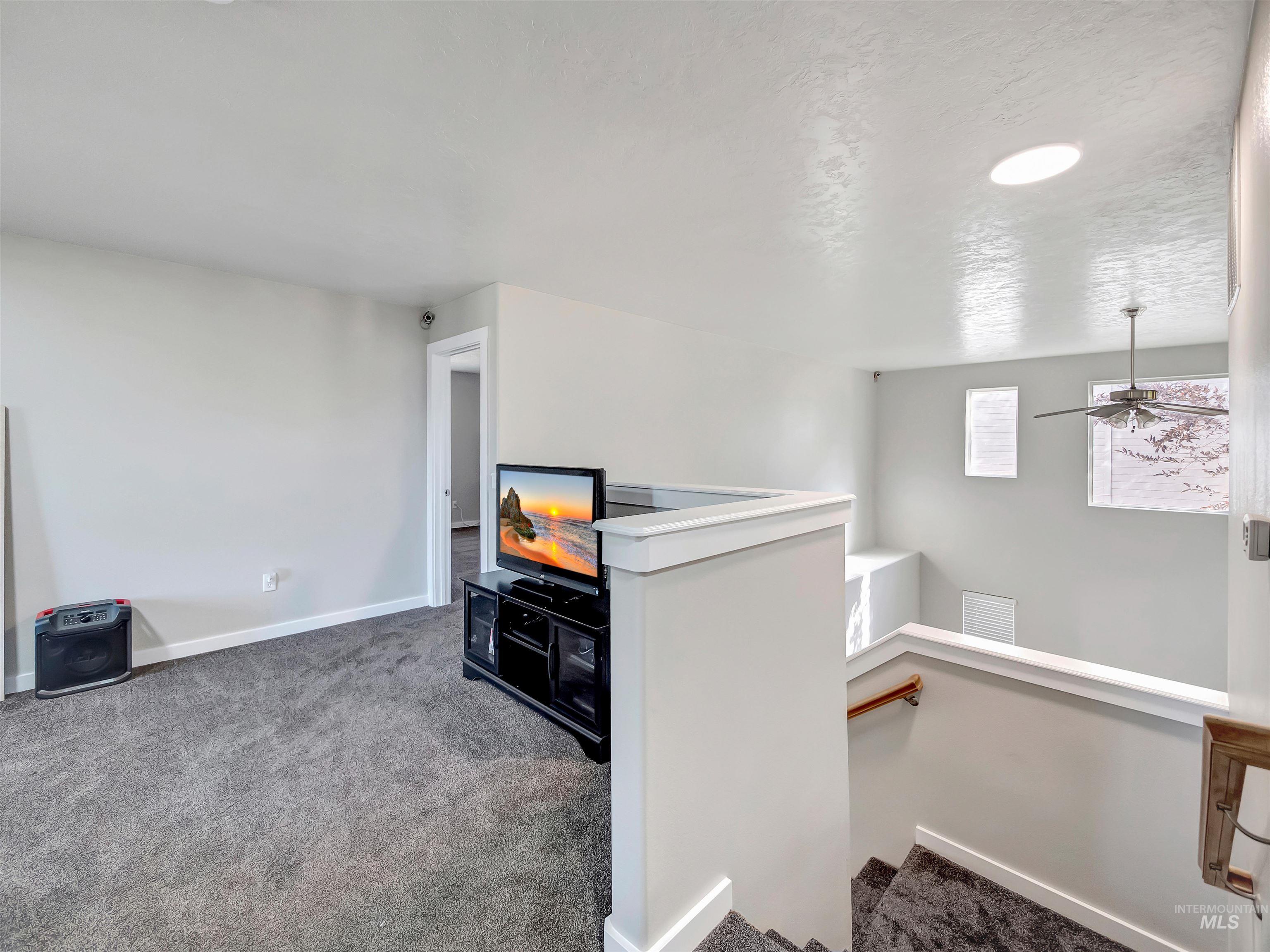 3676 S Ascaino Ave, Meridian, Idaho 83642, 4 Bedrooms, 2.5 Bathrooms, Residential For Sale, Price $540,000,MLS 98985631