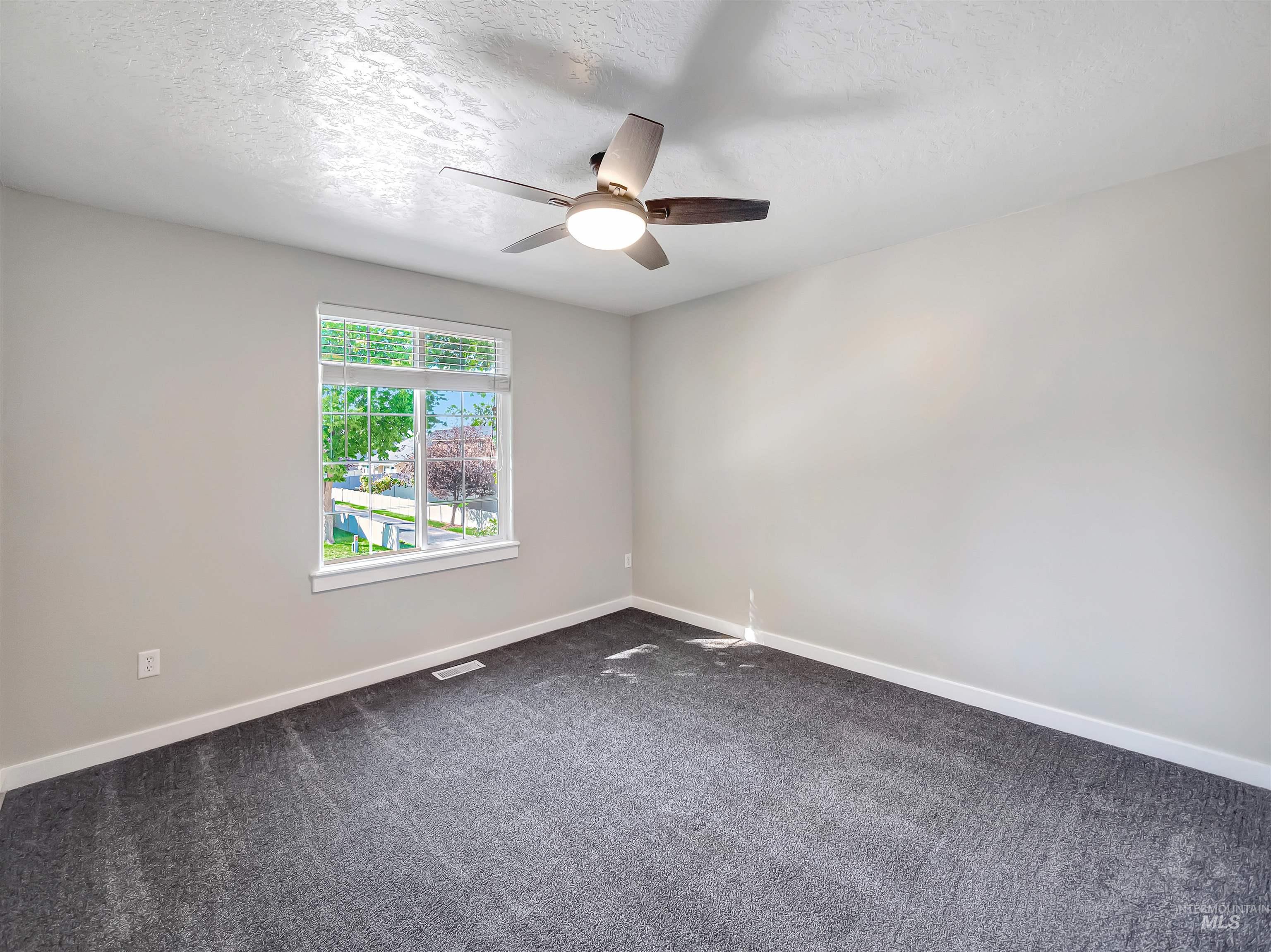 3676 S Ascaino Ave, Meridian, Idaho 83642, 4 Bedrooms, 2.5 Bathrooms, Residential For Sale, Price $540,000,MLS 98985631