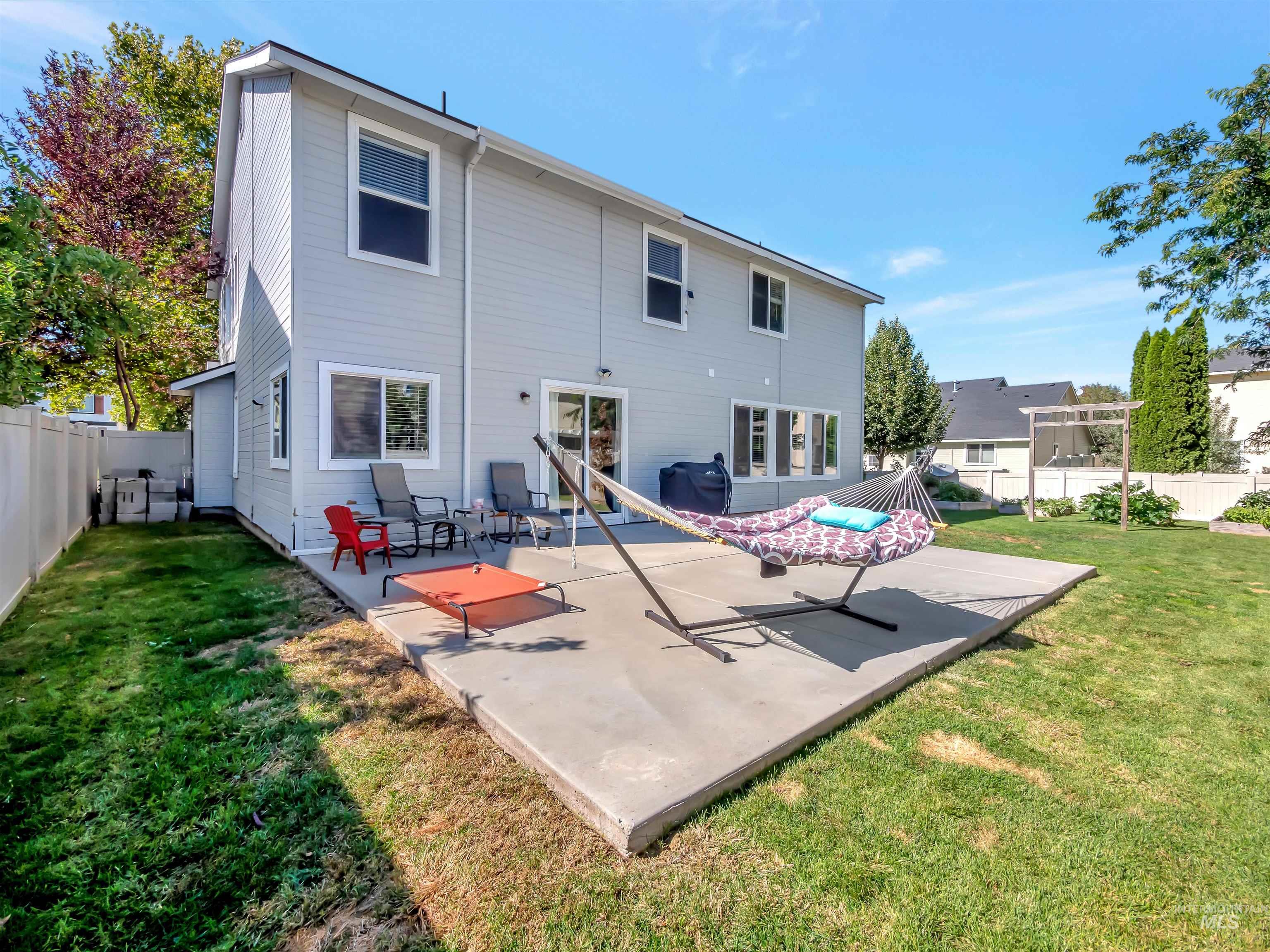 3676 S Ascaino Ave, Meridian, Idaho 83642, 4 Bedrooms, 2.5 Bathrooms, Residential For Sale, Price $540,000,MLS 98985631