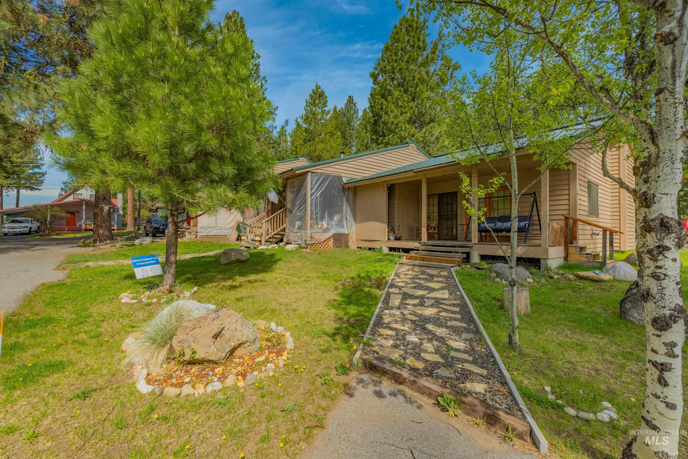 300 Floyde Street, McCall, Idaho 83638, 2 Bedrooms, 1 Bathroom, Residential Income For Sale, Price $1,295,000,MLS 98985633