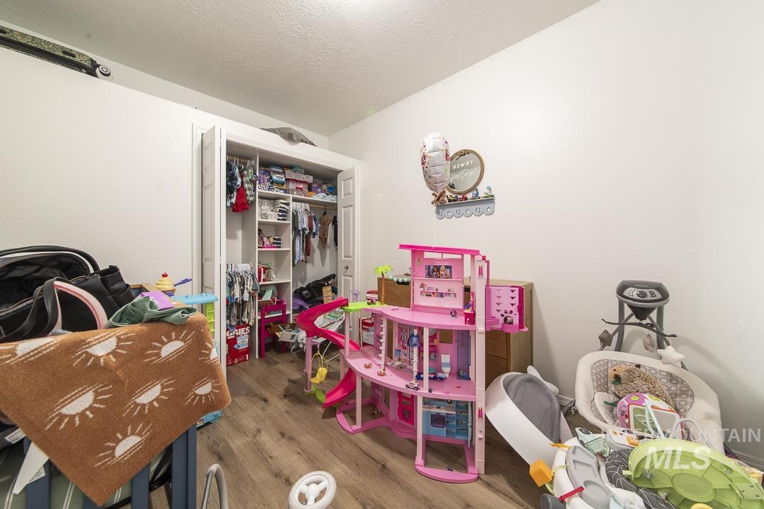 920 S Diamond St., Nampa, Idaho 83686, 3 Bedrooms, 2 Bathrooms, Residential For Sale, Price $299,900,MLS 98985635