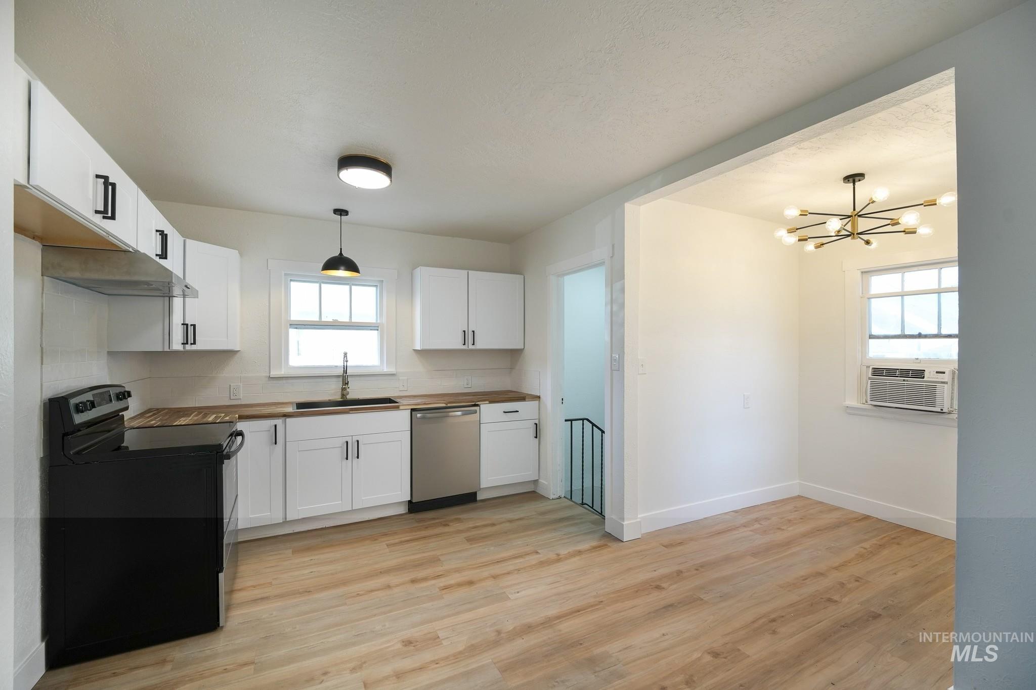 419 21st Avenue South, Nampa, Idaho 83651, 3 Bedrooms, 1 Bathroom, Residential For Sale, Price $324,900,MLS 98985641