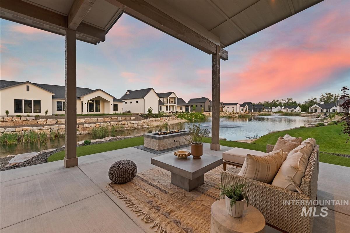 445 Joy Avenue, Middleton, Idaho 83644, 4 Bedrooms, 3.5 Bathrooms, Residential For Sale, Price $1,399,900,MLS 98985642