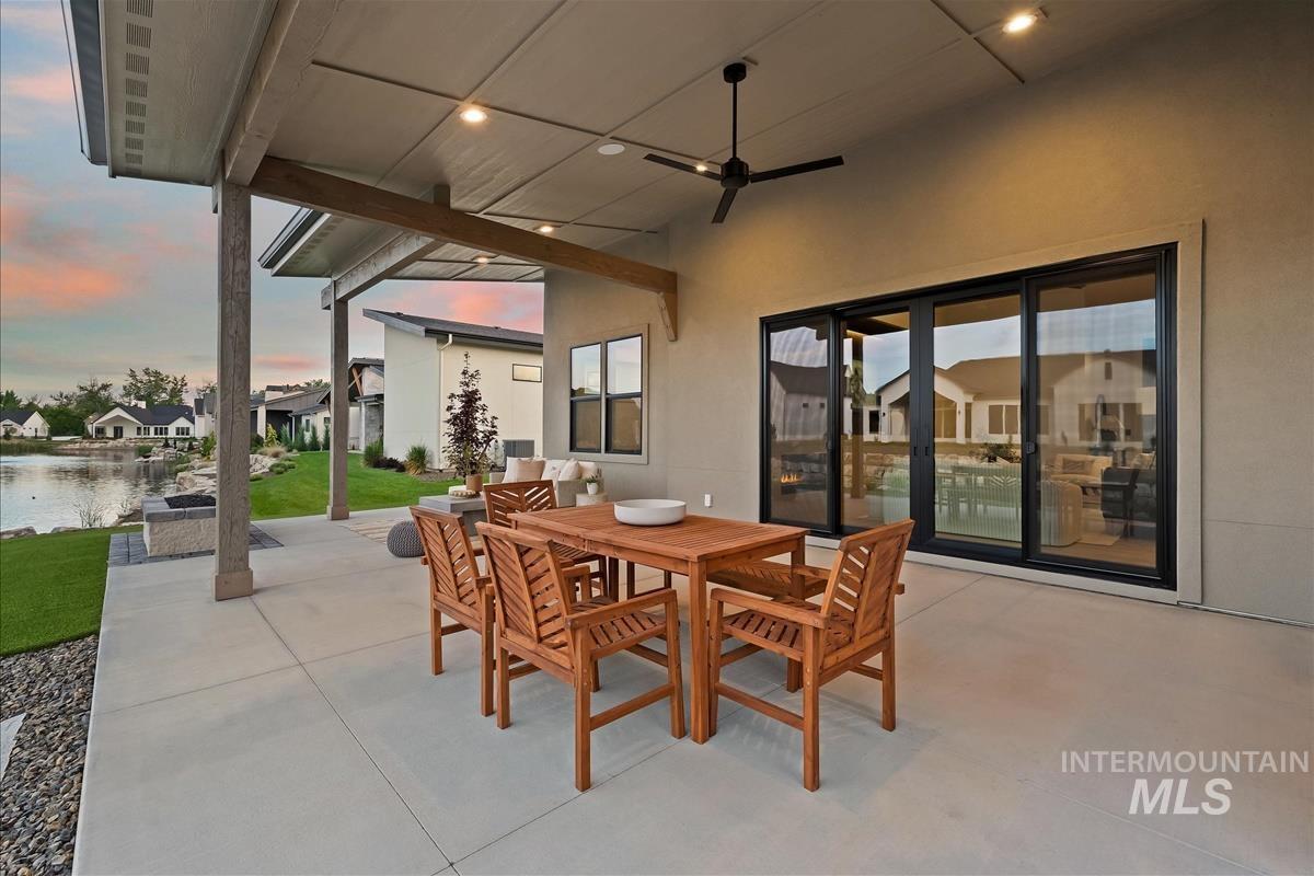 445 Joy Avenue, Middleton, Idaho 83644, 4 Bedrooms, 3.5 Bathrooms, Residential For Sale, Price $1,399,900,MLS 98985642