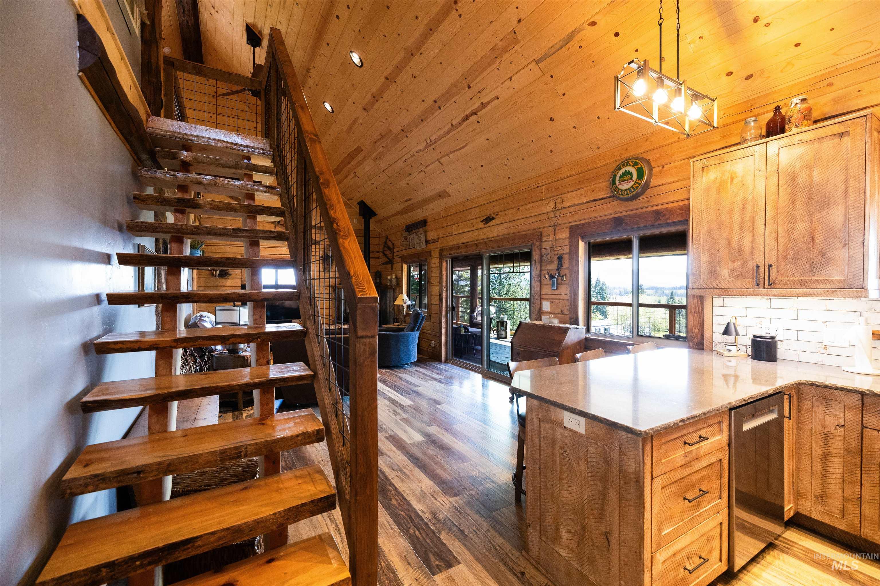 1330 Glennwood Rd, Kamiah, Idaho 83536, 3 Bedrooms, 3 Bathrooms, Residential For Sale, Price $925,000,MLS 98985643