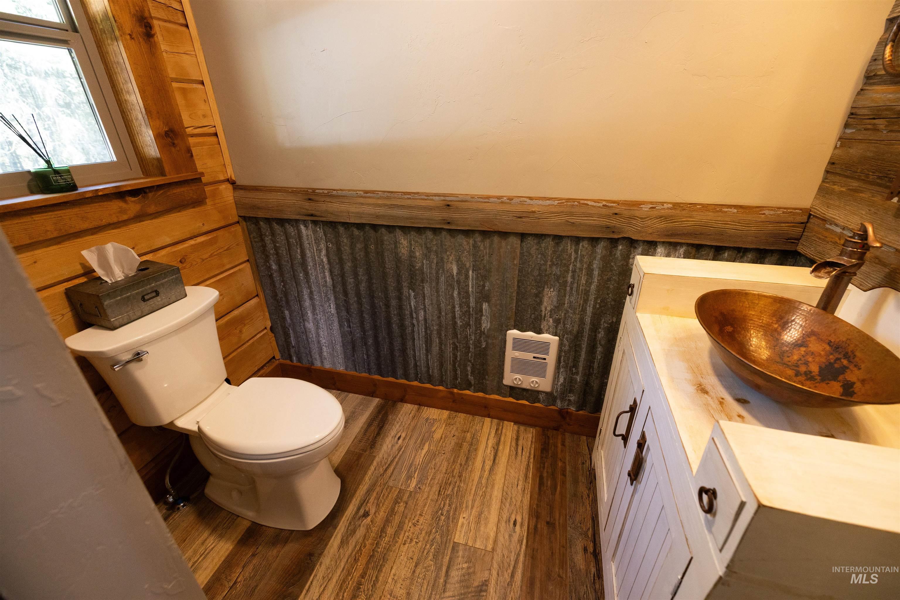 1330 Glennwood Rd, Kamiah, Idaho 83536, 3 Bedrooms, 3 Bathrooms, Residential For Sale, Price $925,000,MLS 98985643