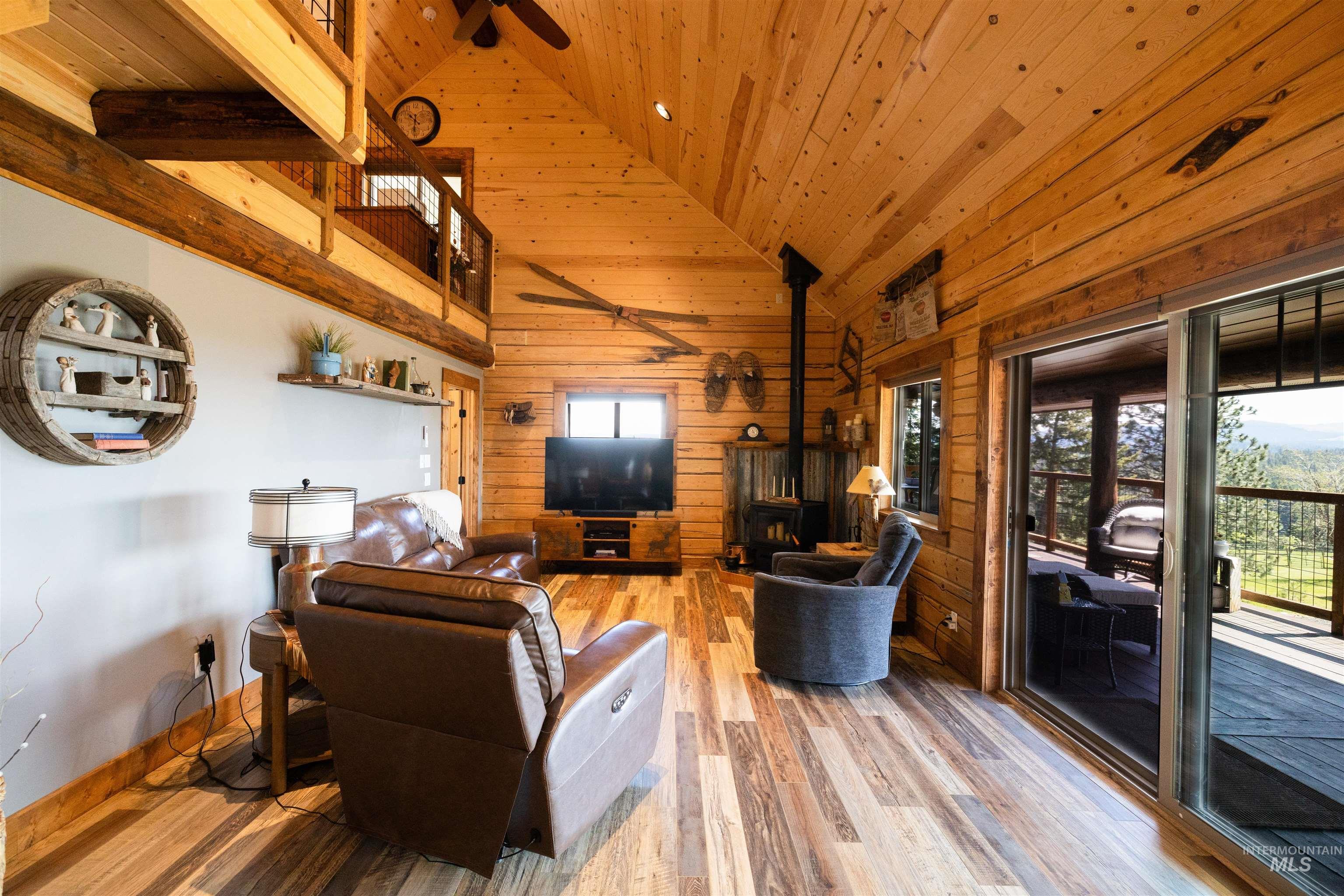 1330 Glennwood Rd, Kamiah, Idaho 83536, 3 Bedrooms, 3 Bathrooms, Residential For Sale, Price $925,000,MLS 98985643