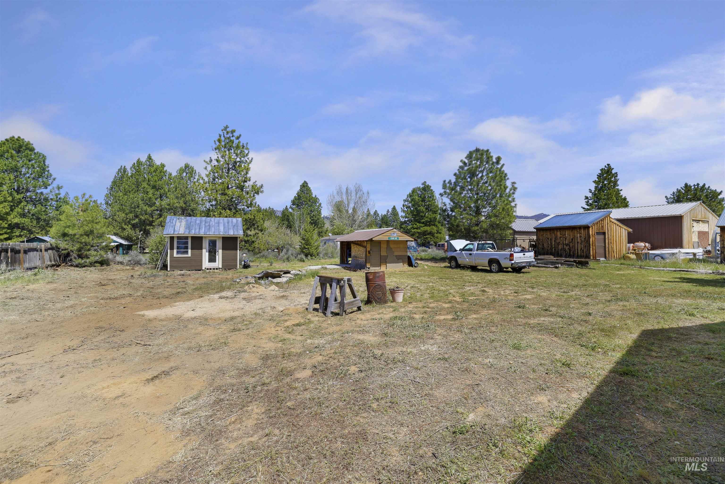 70 E Prairie Road, Prairie, Idaho 83647, 2 Bedrooms, 1 Bathroom, Residential For Sale, Price $276,000, 98985647