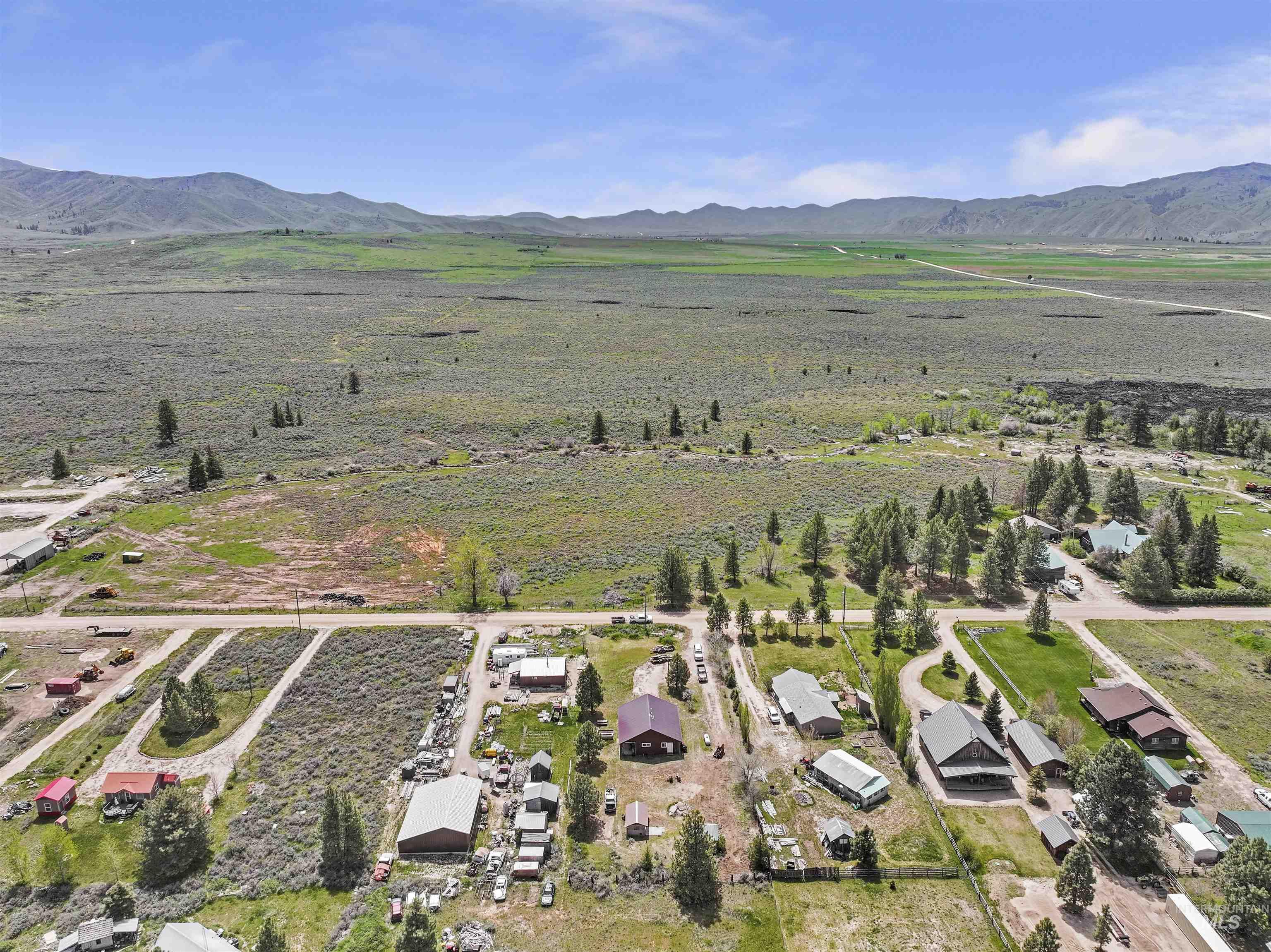 70 E Prairie Road, Prairie, Idaho 83647-8431, 2 Bedrooms, 1 Bathroom, Residential For Sale, Price $285,000, 98985647