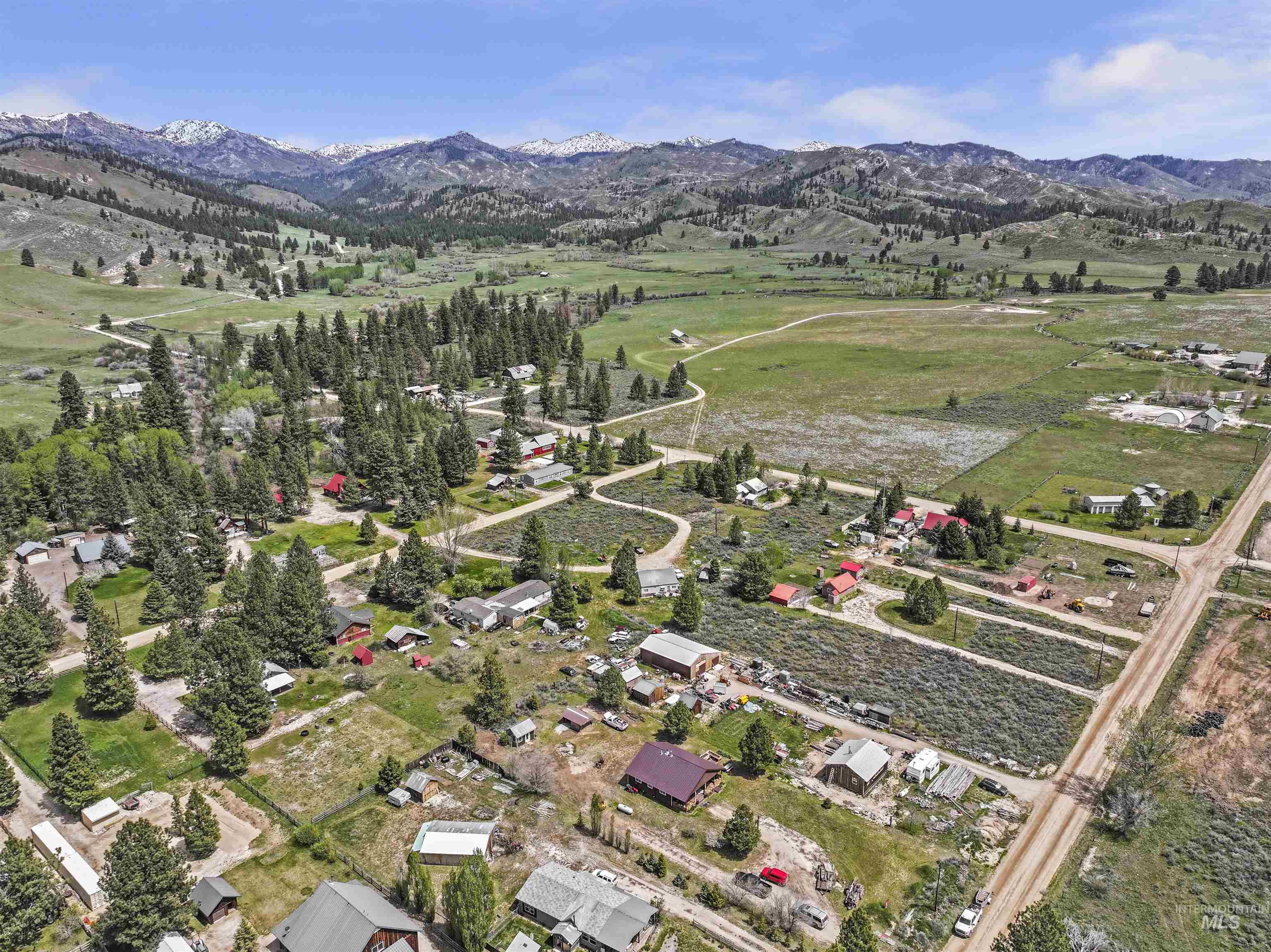 70 E Prairie Road, Prairie, Idaho 83647-8431, 2 Bedrooms, 1 Bathroom, Residential For Sale, Price $285,000, 98985647