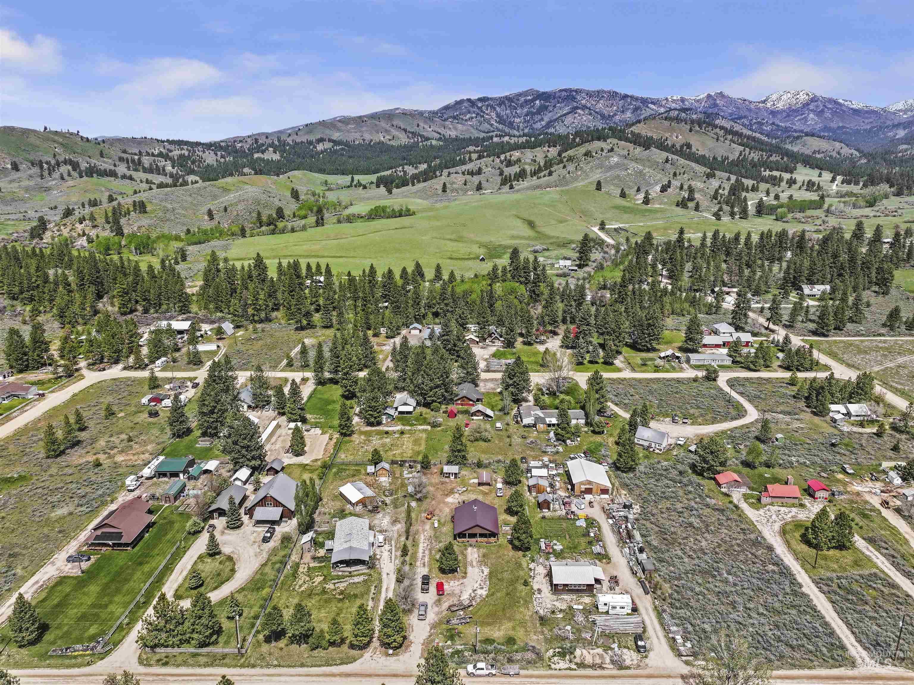 70 E Prairie Road, Prairie, Idaho 83647-8431, 2 Bedrooms, 1 Bathroom, Residential For Sale, Price $285,000, 98985647
