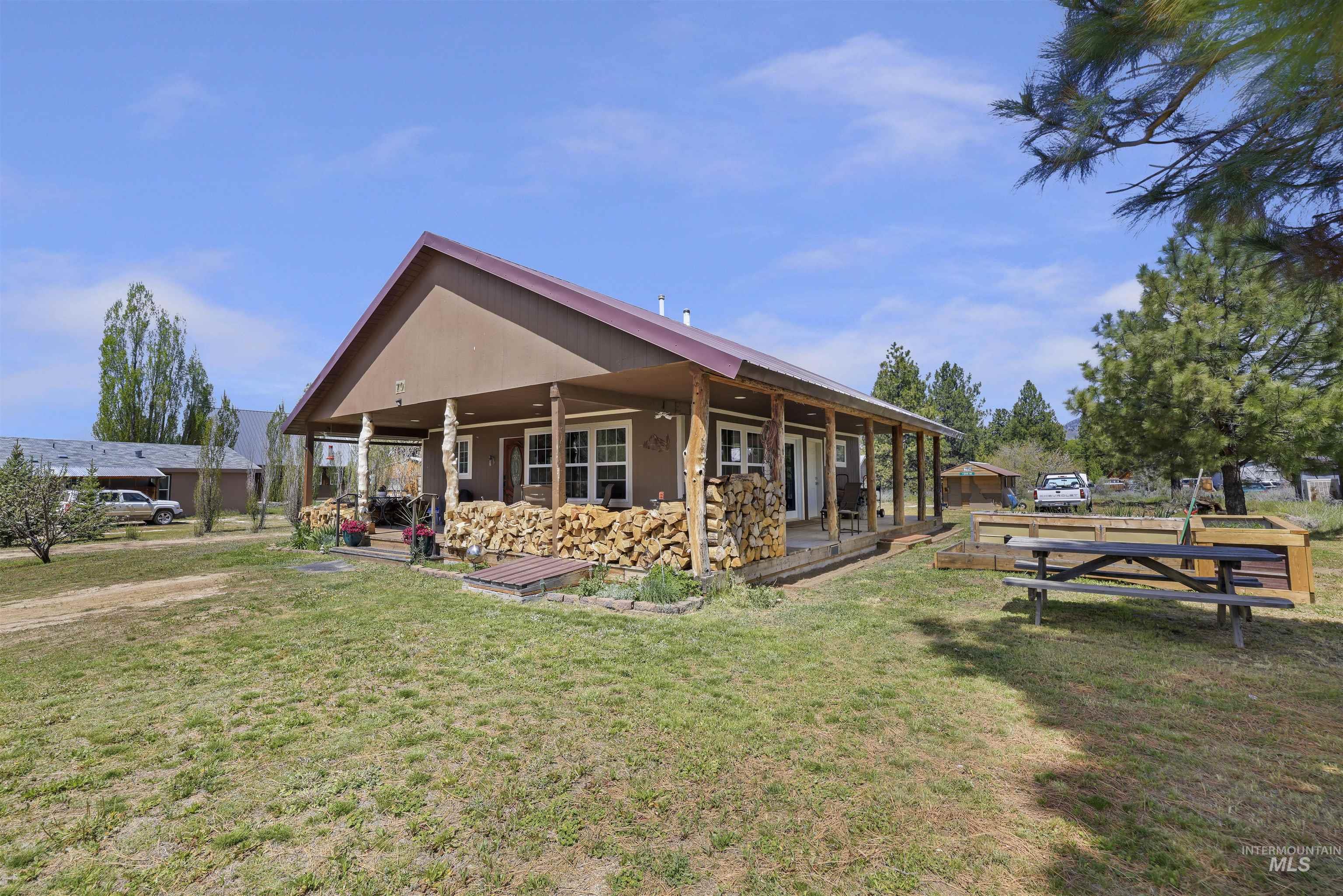 70 E Prairie Road, Prairie, Idaho 83647, 2 Bedrooms, 1 Bathroom, Residential For Sale, Price $276,000, 98985647