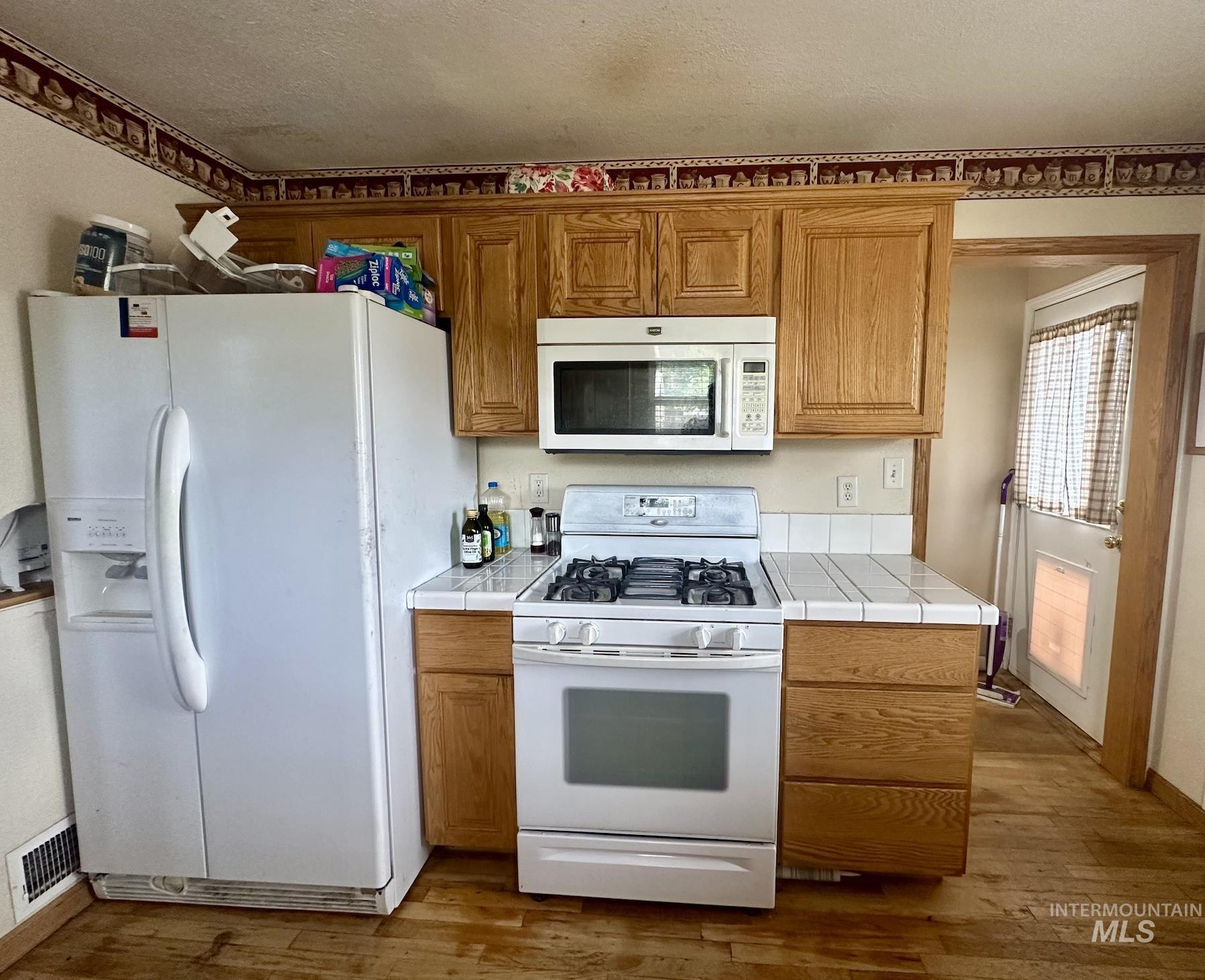 354 W Galloway, Weiser, Idaho 83672, 3 Bedrooms, 2 Bathrooms, Residential For Sale, Price $395,000,MLS 98985648