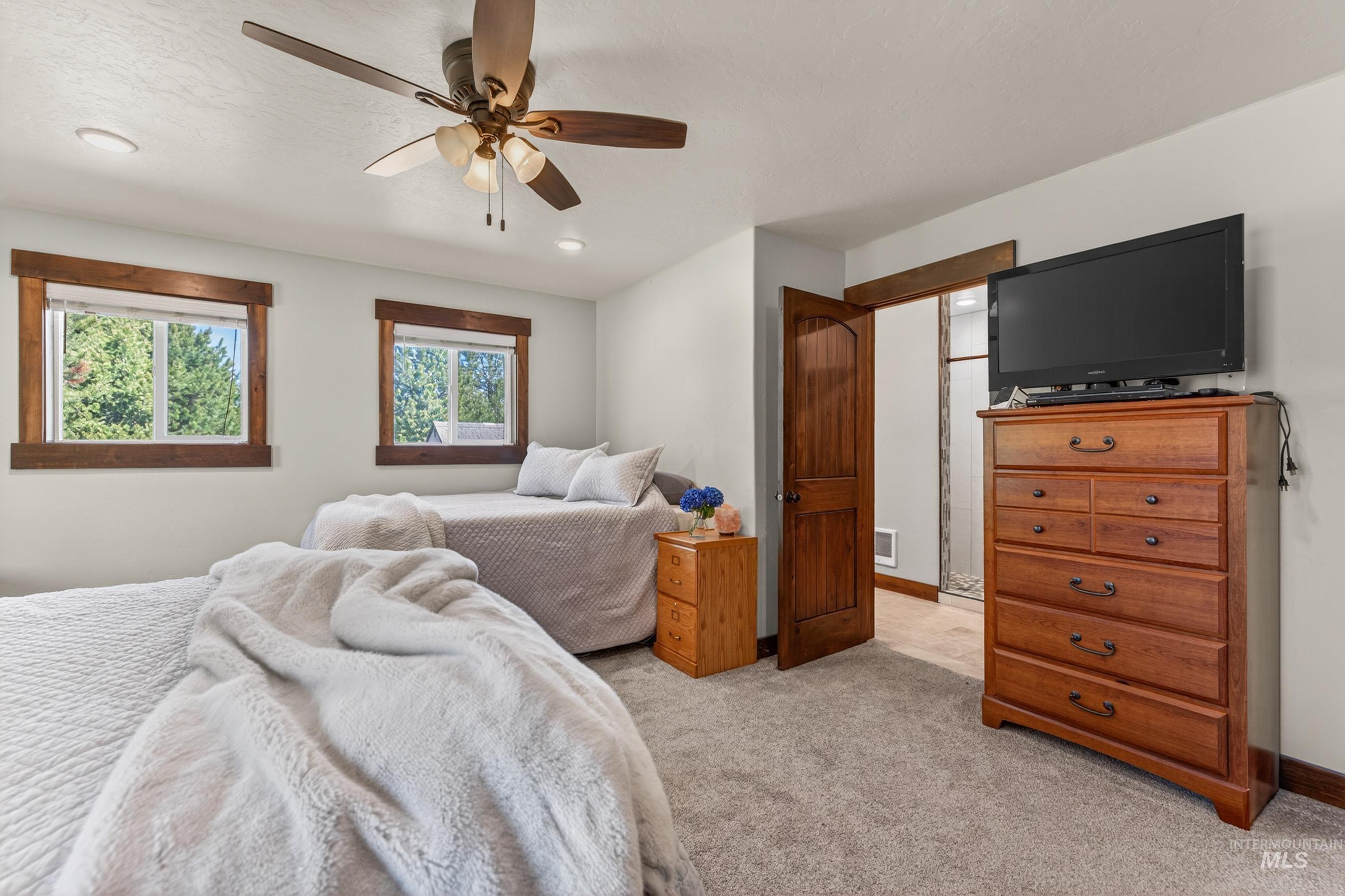 13388 Norwood, McCall, Idaho 83638, 4 Bedrooms, 2 Bathrooms, Residential For Sale, Price $799,000,MLS 98985649