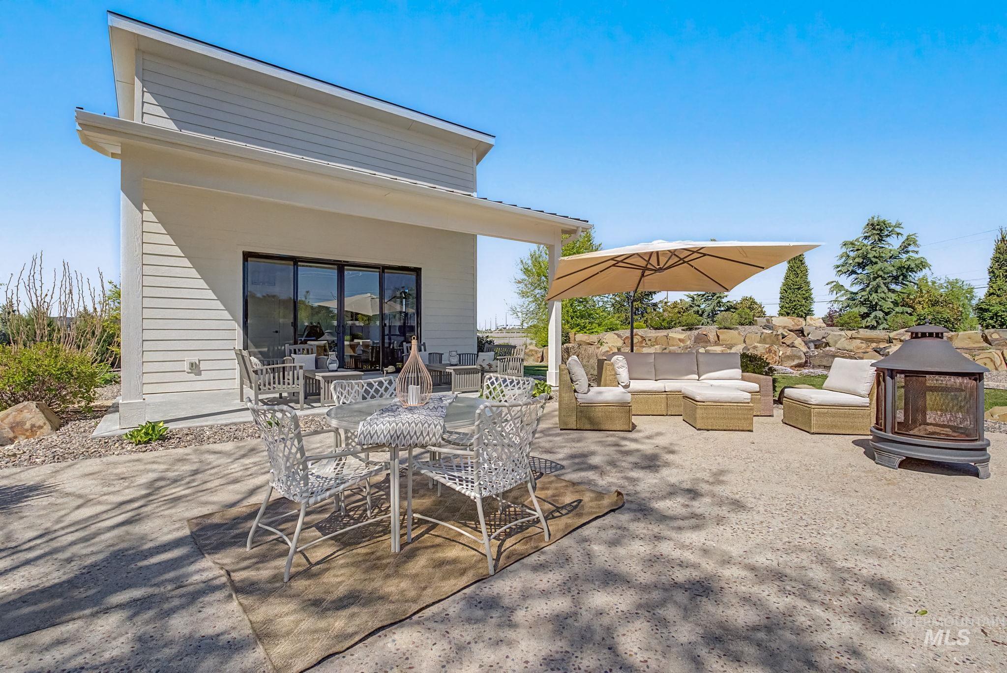 6521 S Pemberley Way, Meridian, Idaho 83642, 5 Bedrooms, 4.5 Bathrooms, Residential For Sale, Price $2,399,000, 98985651