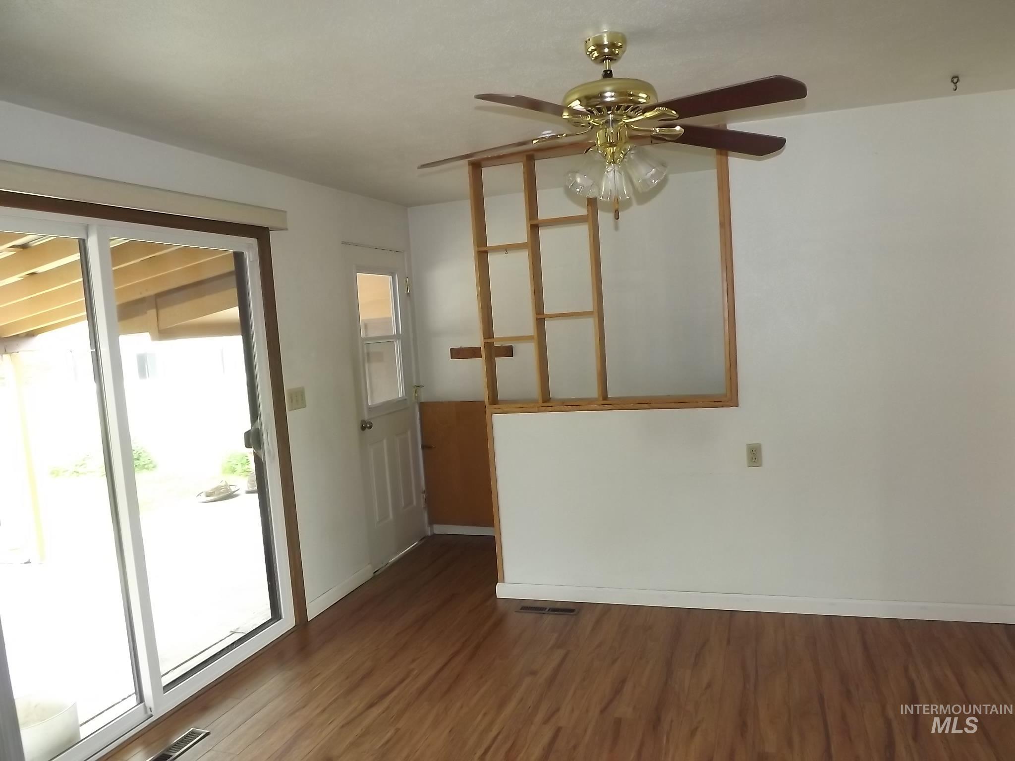1114 Alder Avenue, Lewiston, Idaho 83501, 4 Bedrooms, 2 Bathrooms, Residential For Sale, Price $374,900,MLS 98985652
