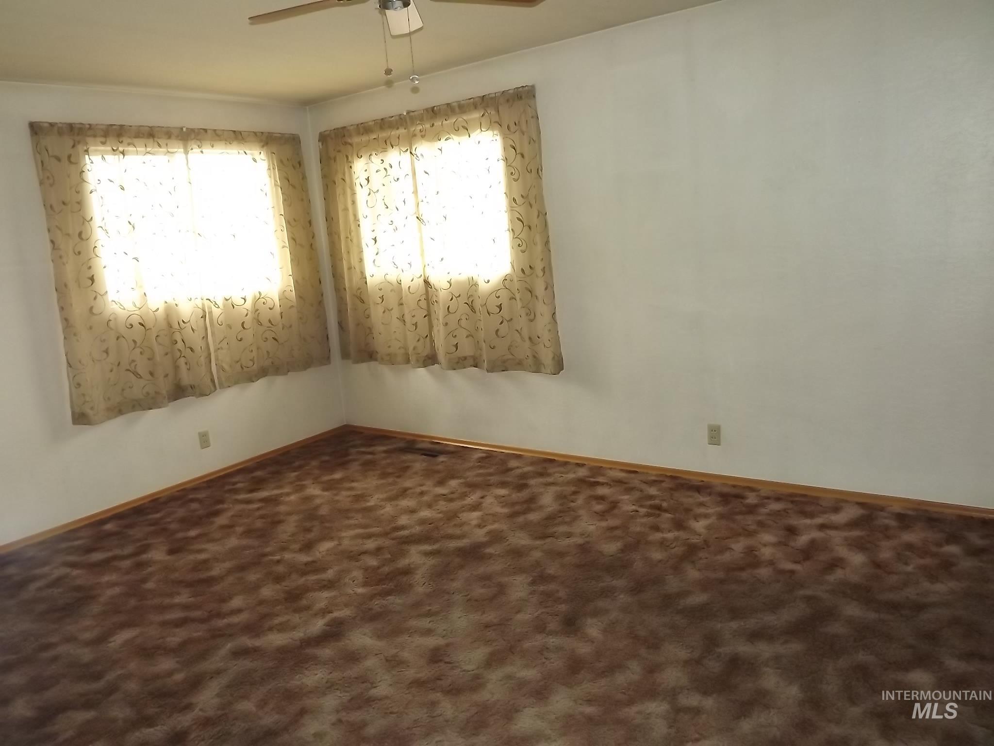 1114 Alder Avenue, Lewiston, Idaho 83501, 4 Bedrooms, 2 Bathrooms, Residential For Sale, Price $374,900,MLS 98985652
