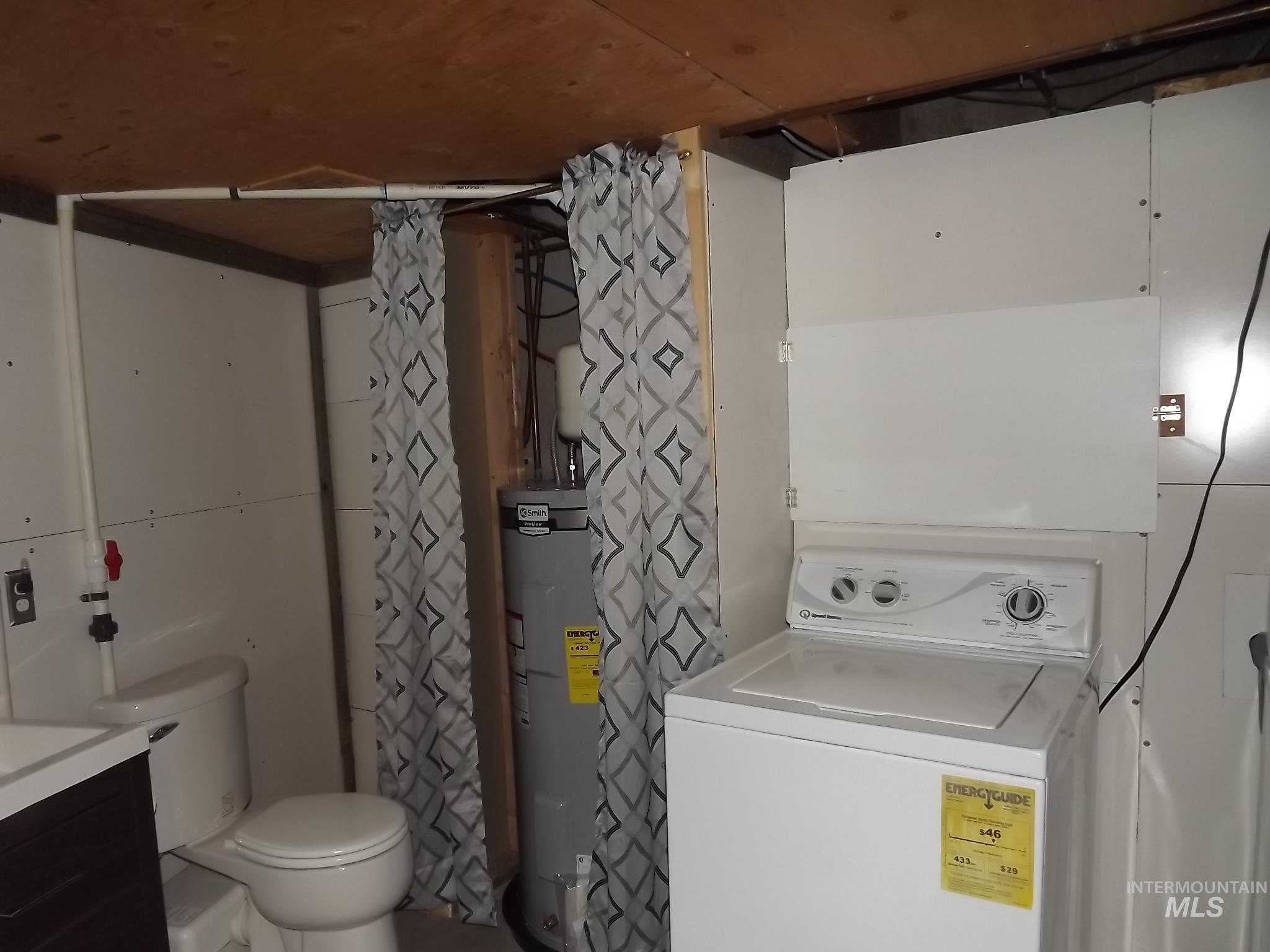 1114 Alder Avenue, Lewiston, Idaho 83501, 4 Bedrooms, 2 Bathrooms, Residential For Sale, Price $374,900,MLS 98985652