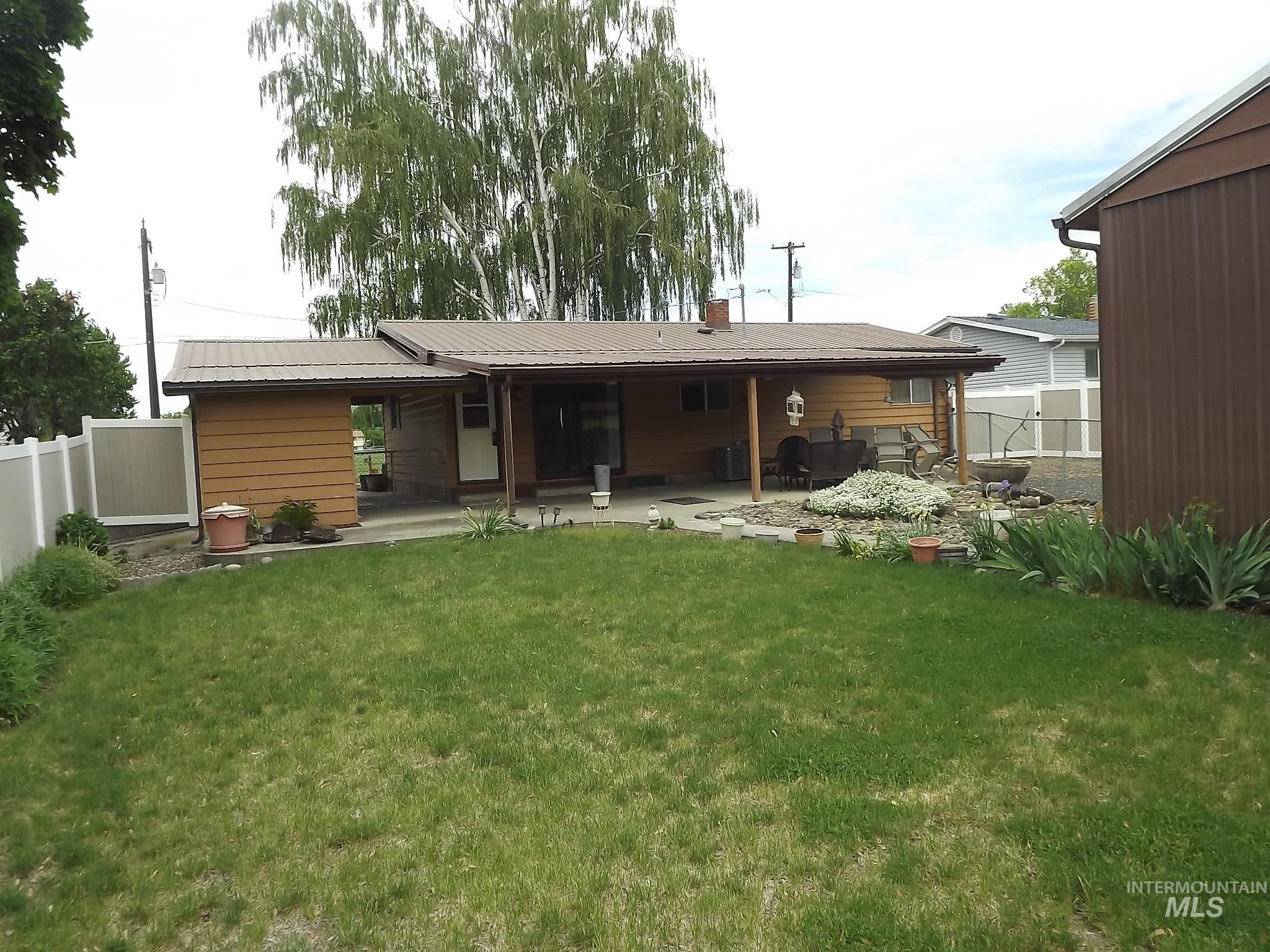 1114 Alder Avenue, Lewiston, Idaho 83501, 4 Bedrooms, 2 Bathrooms, Residential For Sale, Price $374,900,MLS 98985652