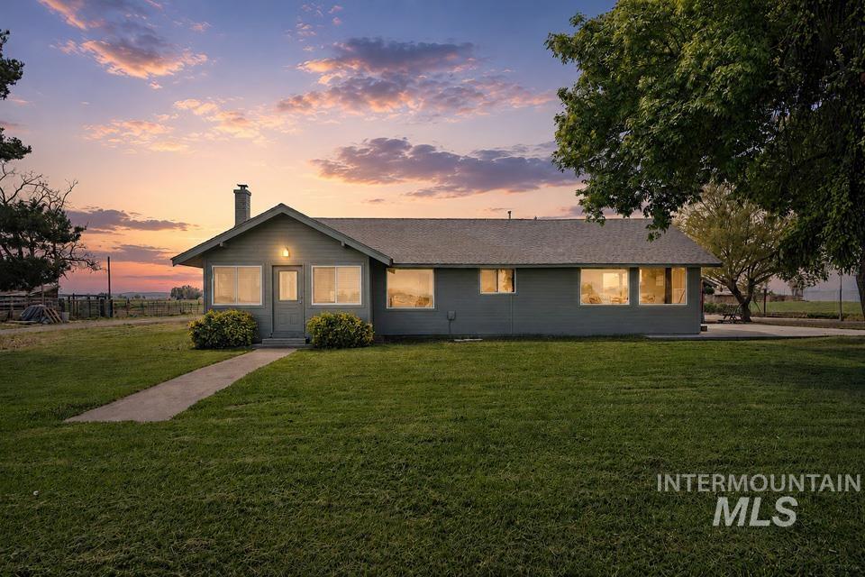 2091 SE 6TH, Fruitland, Idaho 83619, 3 Bedrooms, 2.5 Bathrooms, Residential For Sale, Price $769,000, 98985654