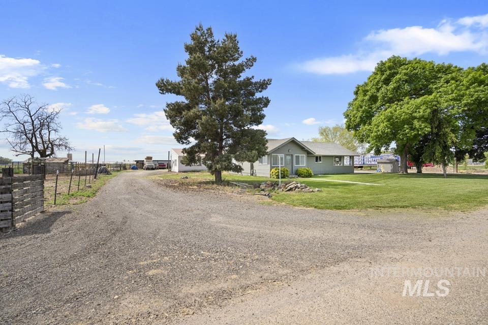 2091 SE 6TH, Fruitland, Idaho 83619, 3 Bedrooms, 2.5 Bathrooms, Residential For Sale, Price $859,000,MLS 98985654