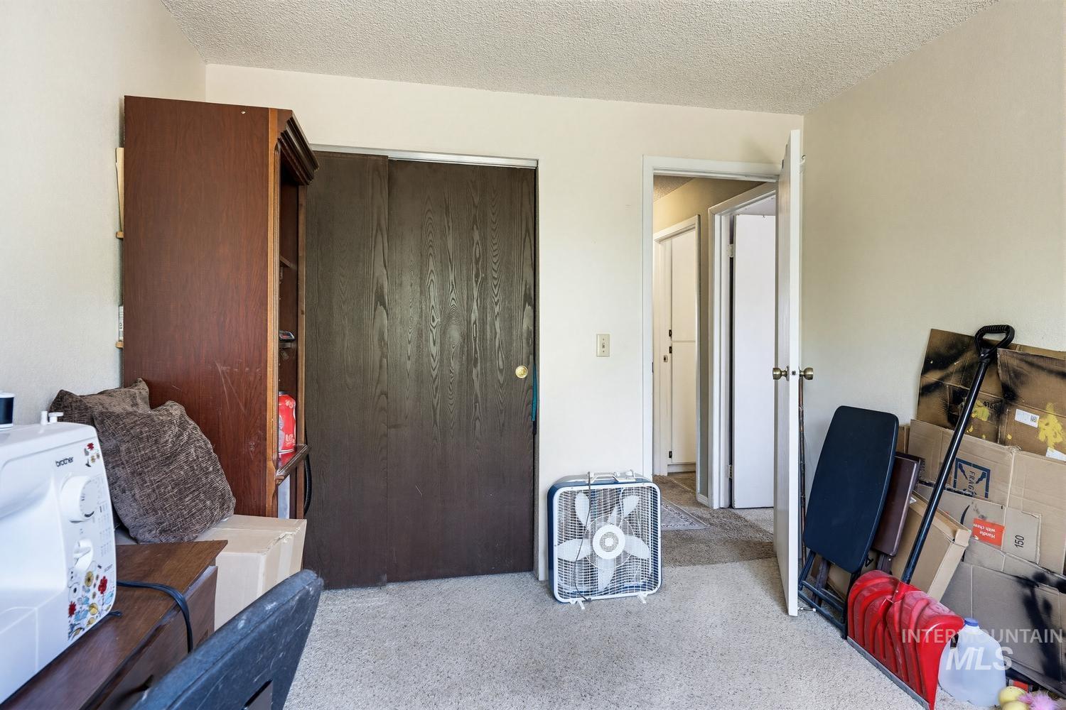1129 S Hilton St, Boise, Idaho 83705, 2 Bedrooms, 1 Bathroom, Residential For Sale, Price $269,900,MLS 98985655