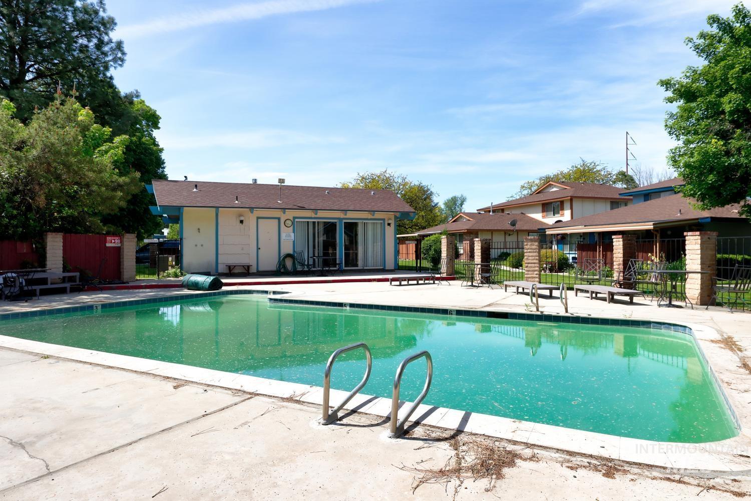 1129 S Hilton St, Boise, Idaho 83705, 2 Bedrooms, 1 Bathroom, Residential For Sale, Price $269,900,MLS 98985655
