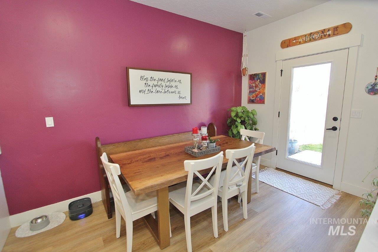 107 N Trifecta Lane, Nampa, Idaho 83651, 3 Bedrooms, 3 Bathrooms, Residential For Sale, Price $350,000,MLS 98985656