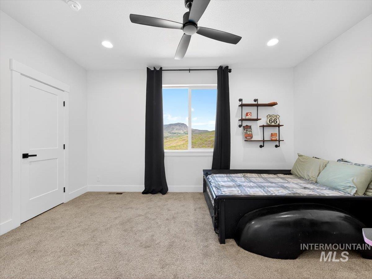 5251 Hidden Hollow Lane, Emmett, Idaho 83617, 4 Bedrooms, 4 Bathrooms, Residential For Sale, Price $1,699,900,MLS 98985657