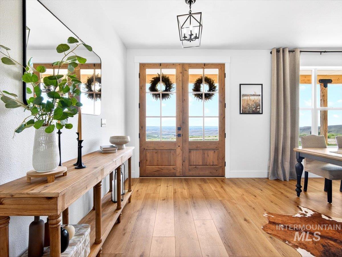 5251 Hidden Hollow Lane, Emmett, Idaho 83617, 4 Bedrooms, 4 Bathrooms, Residential For Sale, Price $1,699,900,MLS 98985657