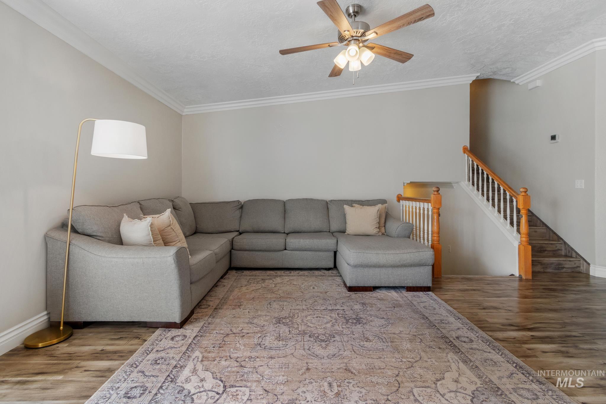 1720 N Aronmink, Meridian, Idaho 83646, 5 Bedrooms, 3 Bathrooms, Residential For Sale, Price $619,900,MLS 98985658