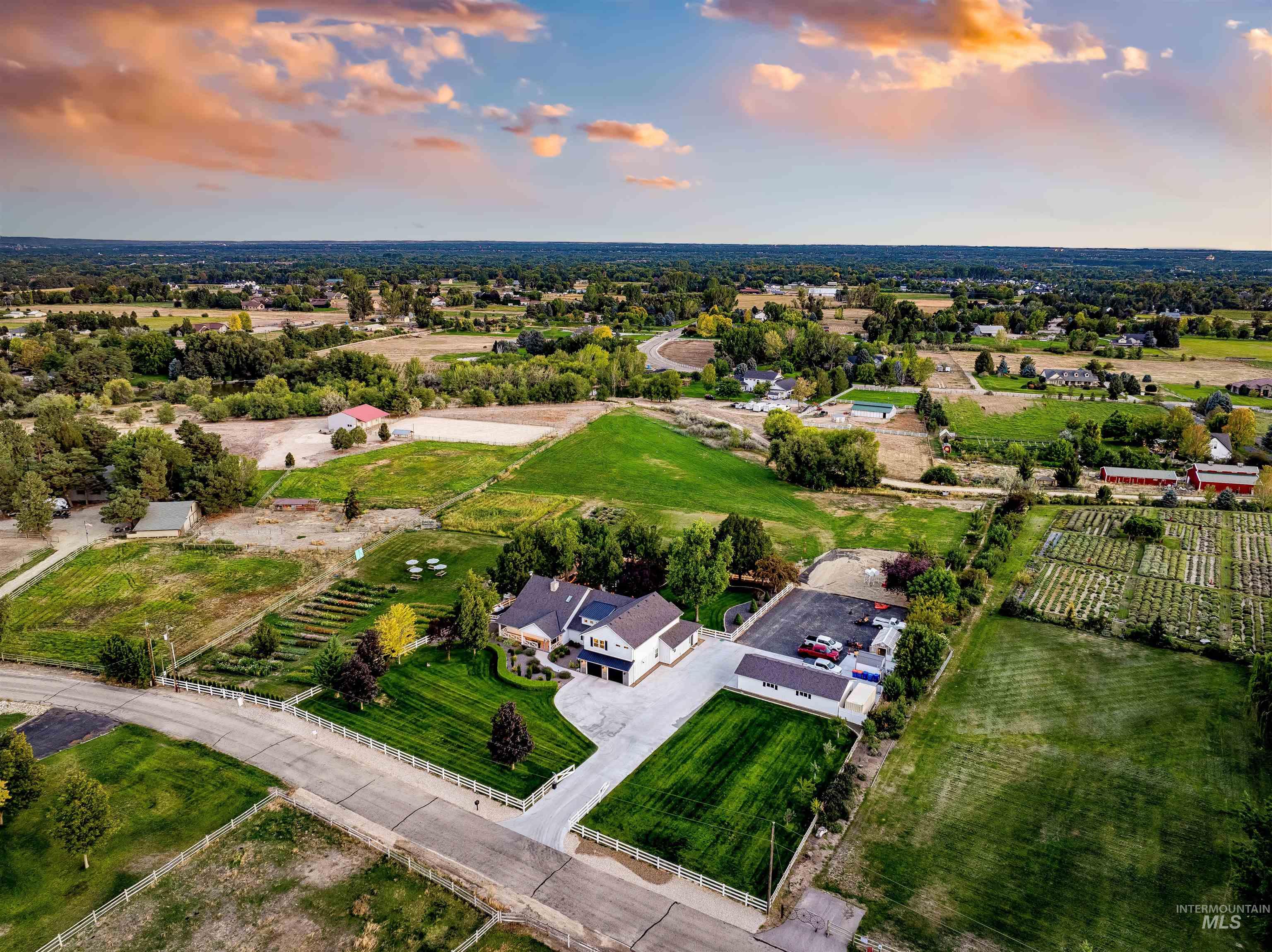 2685 N Haven Dr, Eagle, Idaho 83616, 6 Bedrooms, 6 Bathrooms, Residential For Sale, Price $3,699,900, 98985659