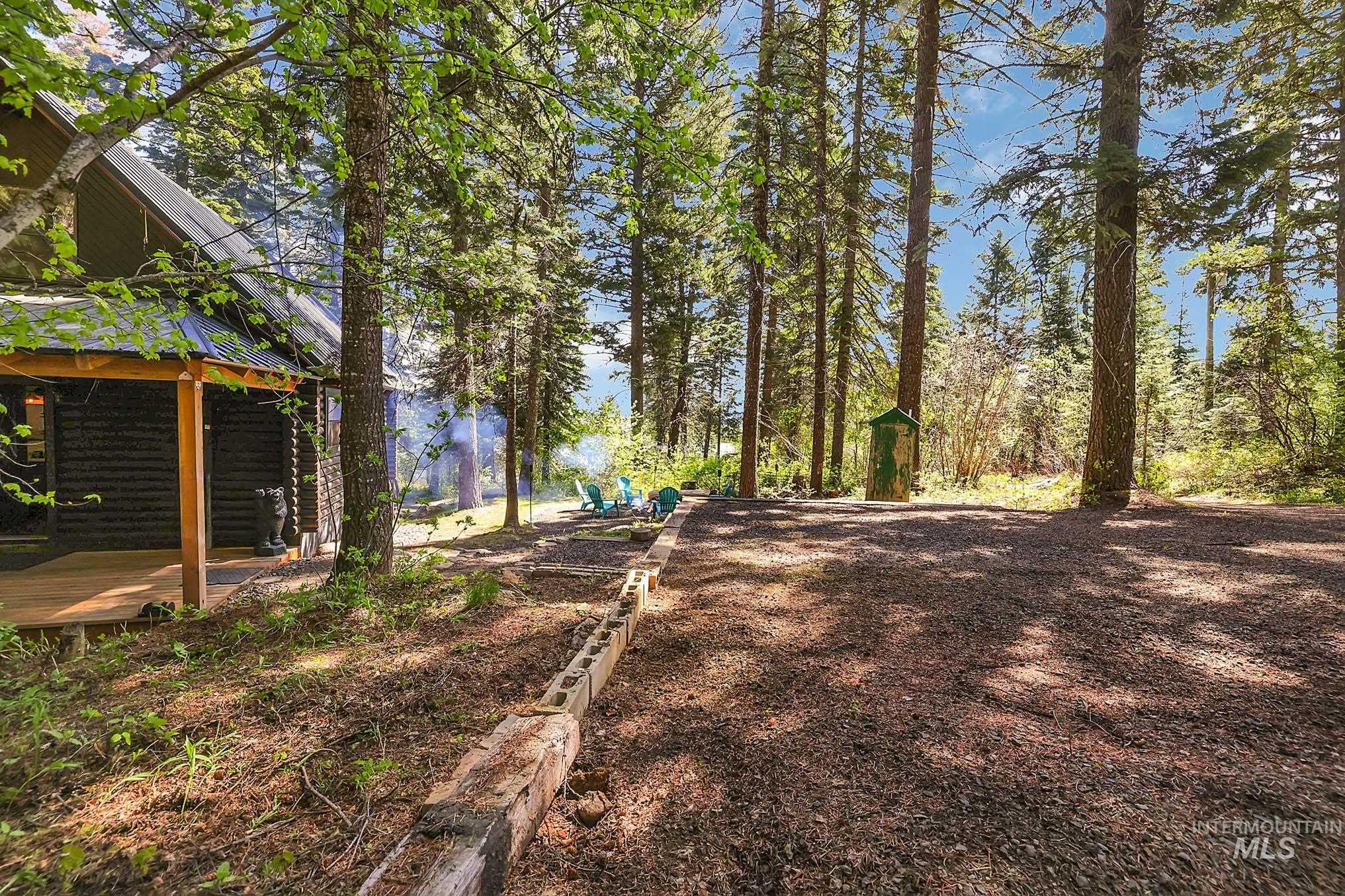 1221 Fox Rd., Cascade, Idaho 83611, 2 Bedrooms, 1 Bathroom, Residential For Sale, Price $399,900,MLS 98985660