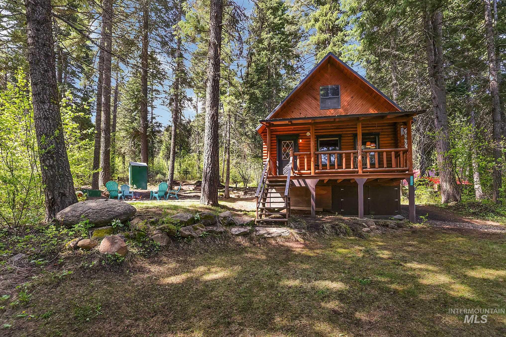 1221 Fox Rd., Cascade, Idaho 83611, 2 Bedrooms, 1 Bathroom, Residential For Sale, Price $399,900,MLS 98985660