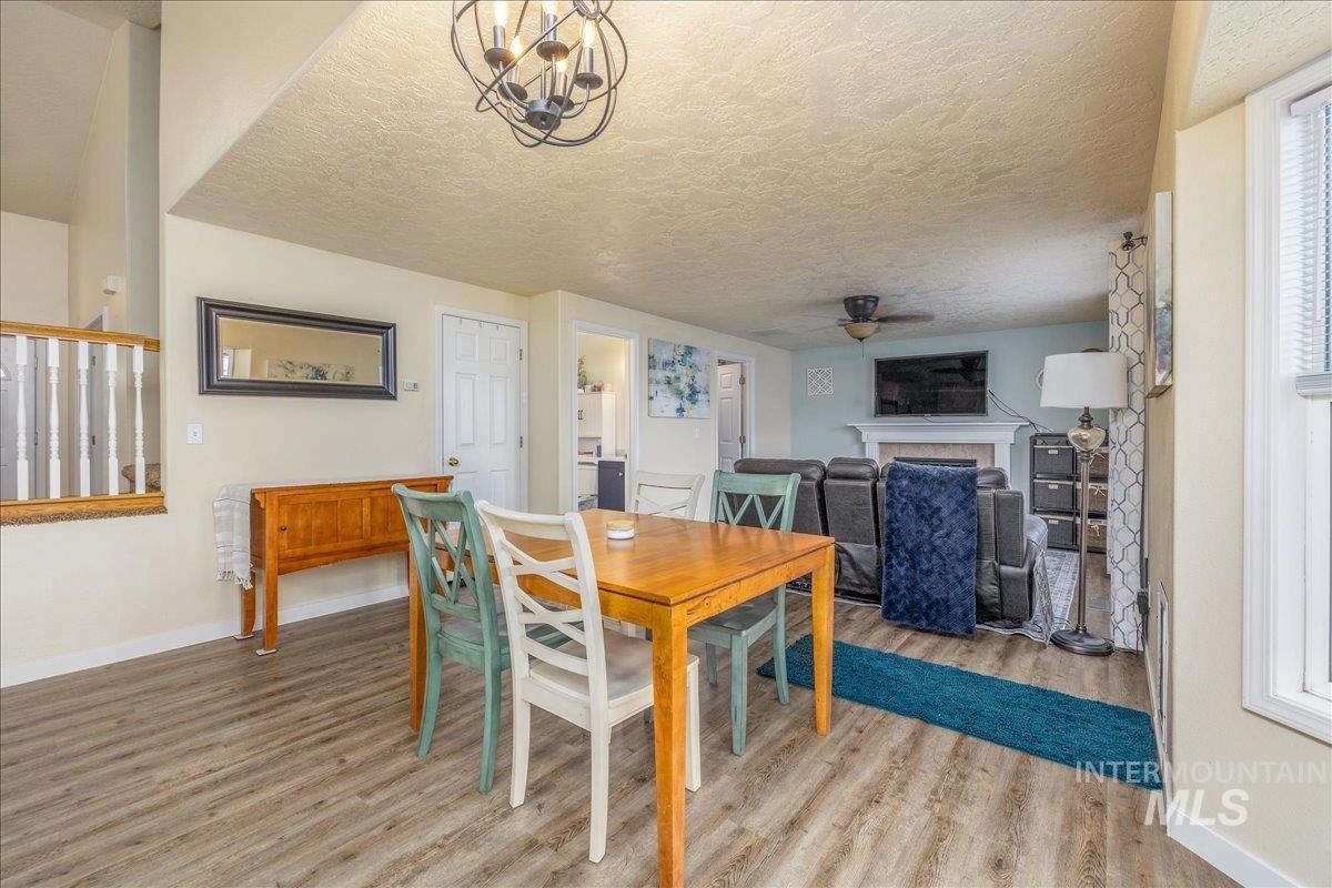 413 Summer Ct, Nampa, Idaho 83686, 4 Bedrooms, 2.5 Bathrooms, Residential For Sale, Price $415,000,MLS 98985662