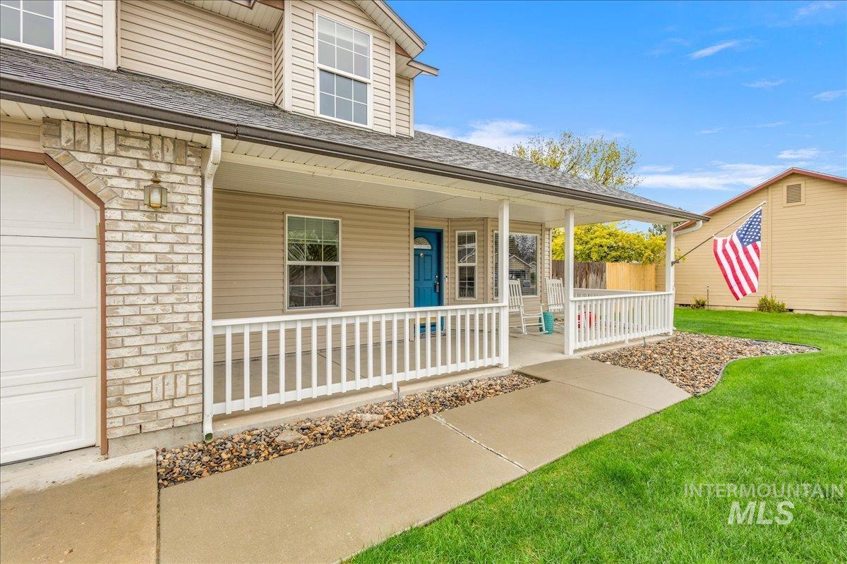 413 Summer Ct, Nampa, Idaho 83686, 4 Bedrooms, 2.5 Bathrooms, Residential For Sale, Price $415,000,MLS 98985662