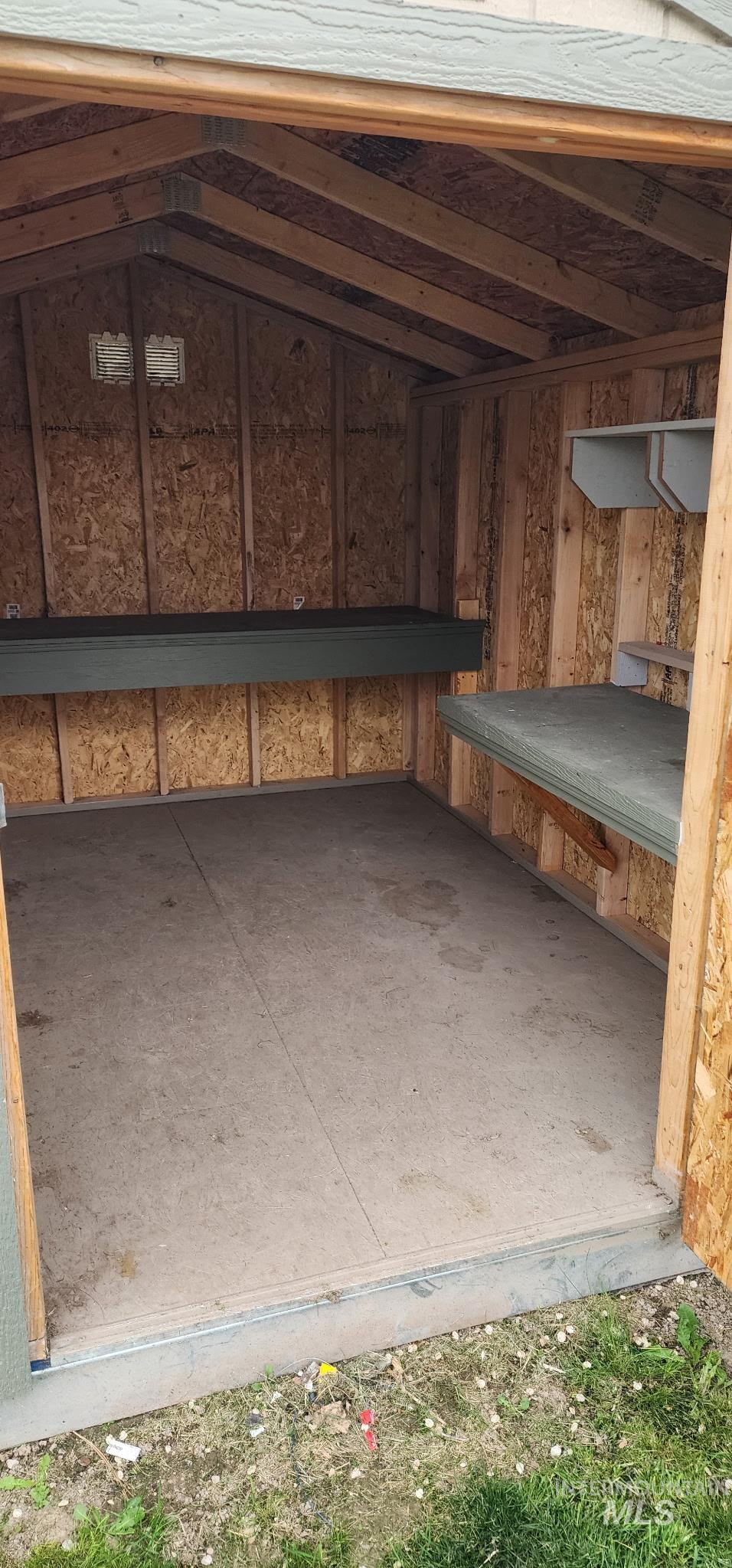 5016 E. Ustick, Caldwell, Idaho 83605, 3 Bedrooms, 1 Bathroom, Residential For Sale, Price $94,900,MLS 98985666
