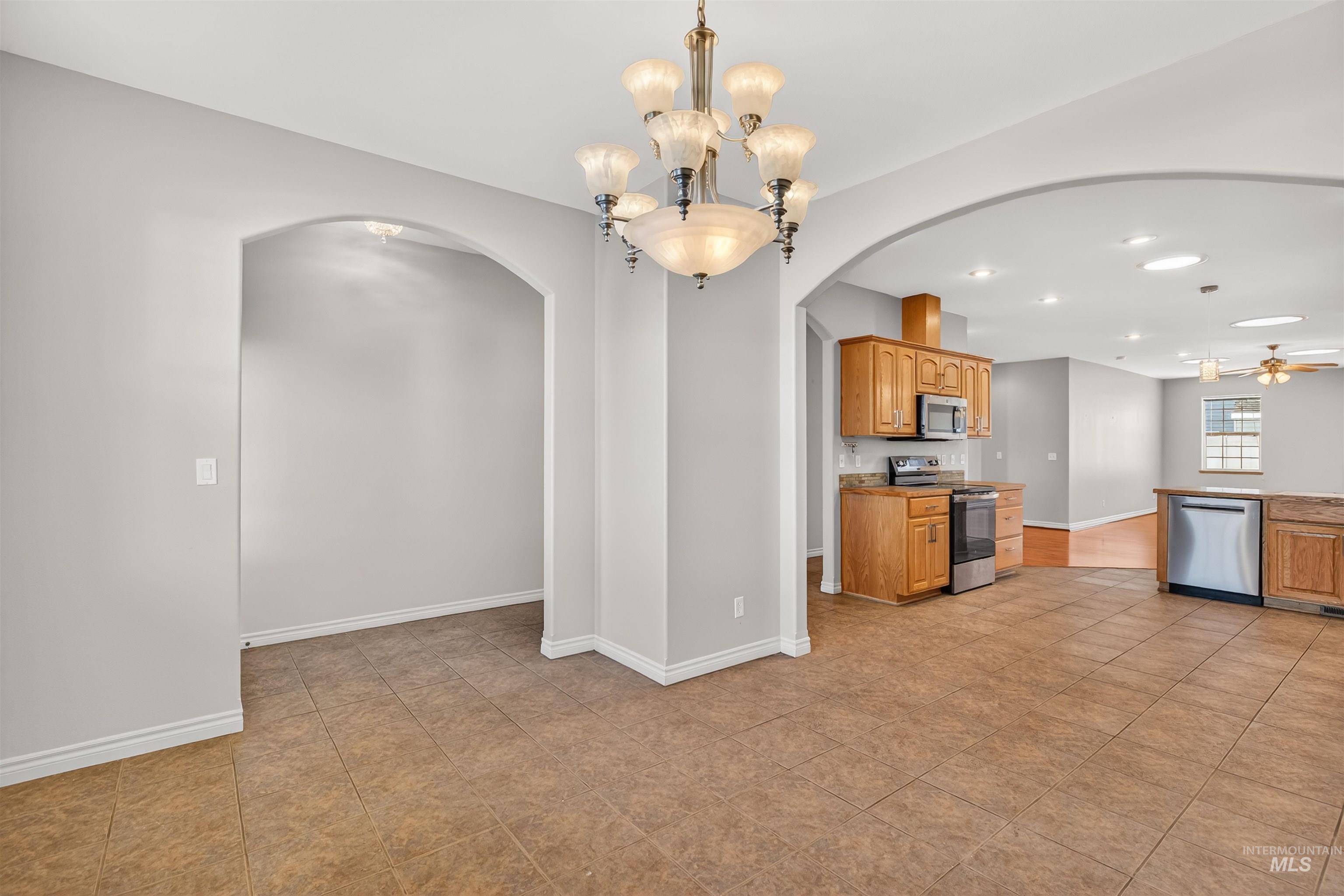 1101 Liberty Circle, Clarkston, Washington 99403, 3 Bedrooms, 2 Bathrooms, Residential For Sale, Price $389,500, 98985668