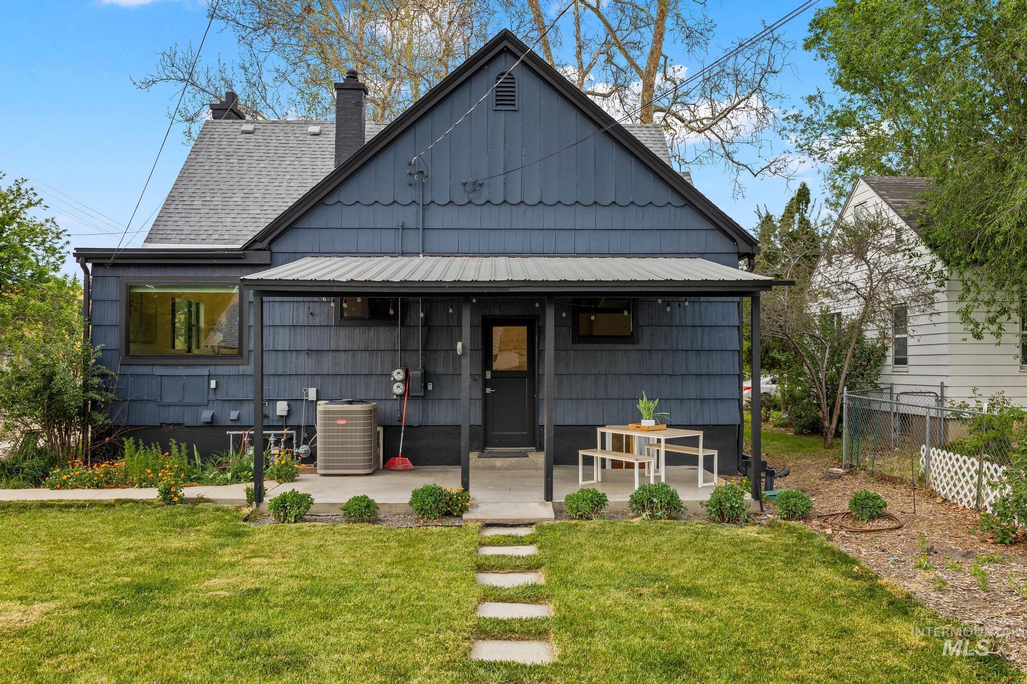 2521 W Bannock St, Boise, Idaho 83702, 3 Bedrooms, 2 Bathrooms, Residential For Sale, Price $750,000,MLS 98985669