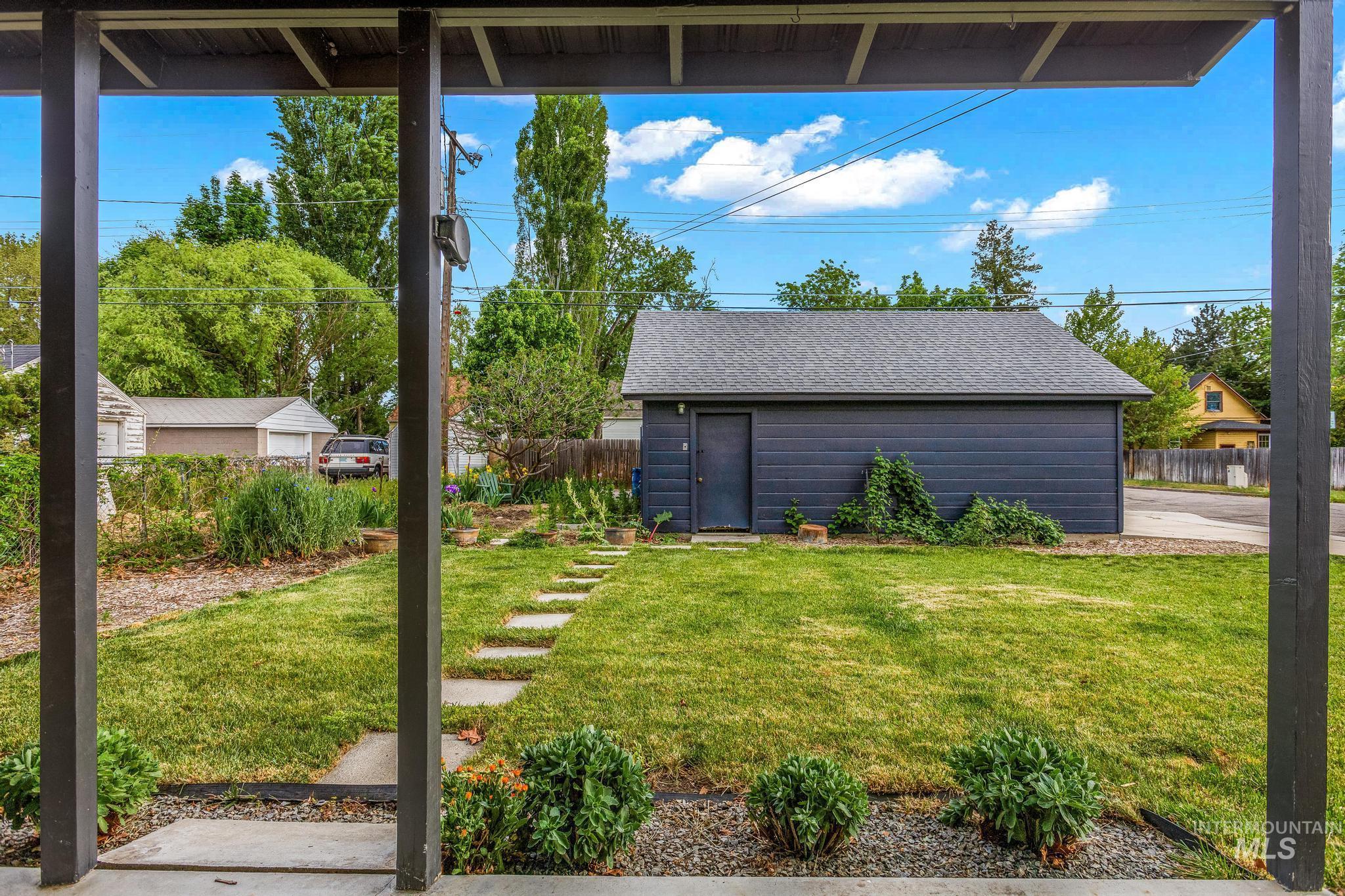 2521 W Bannock St, Boise, Idaho 83702, 3 Bedrooms, 2 Bathrooms, Residential For Sale, Price $750,000,MLS 98985669