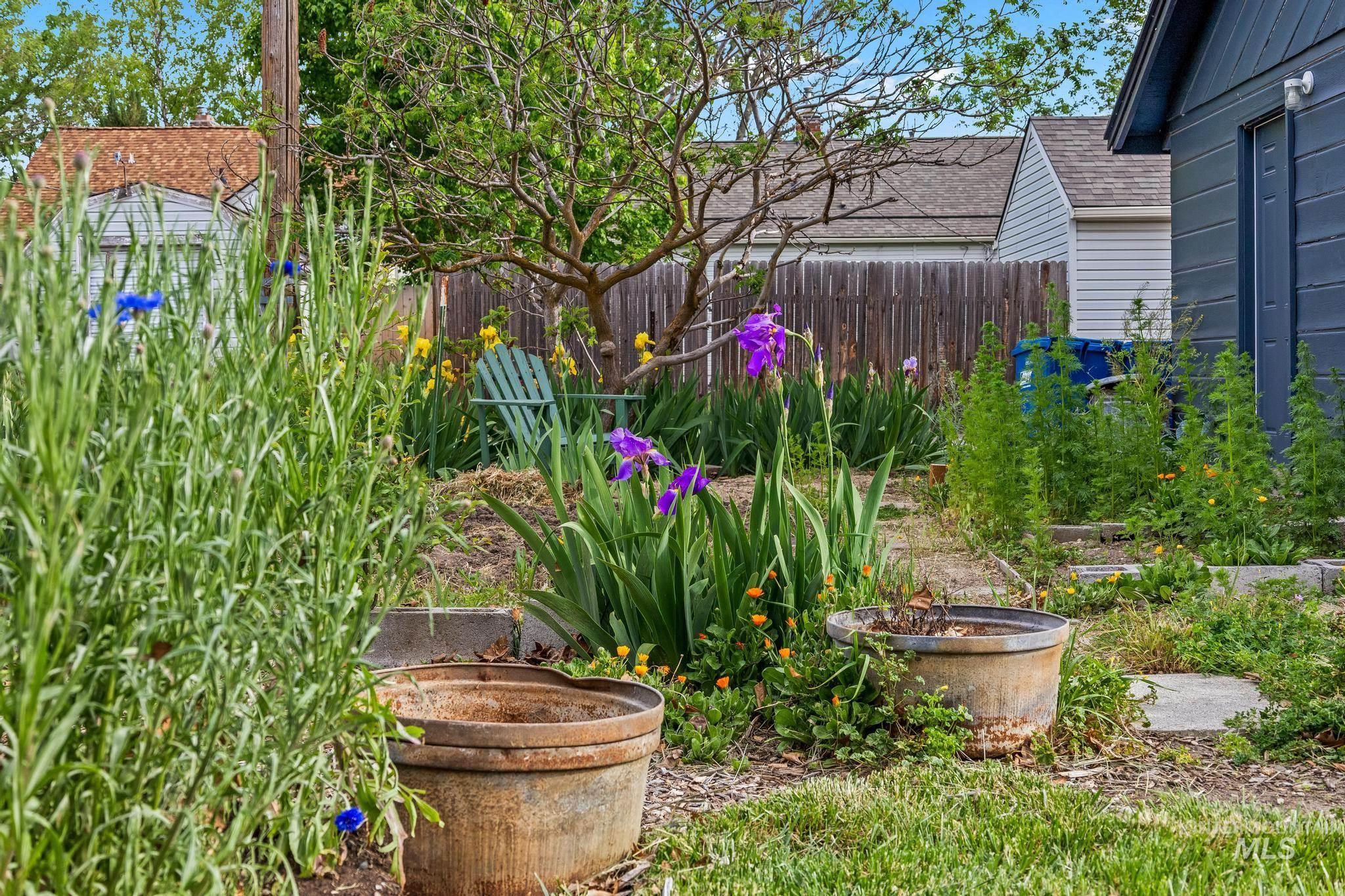 2521 W Bannock St, Boise, Idaho 83702, 3 Bedrooms, 2 Bathrooms, Residential For Sale, Price $750,000,MLS 98985669