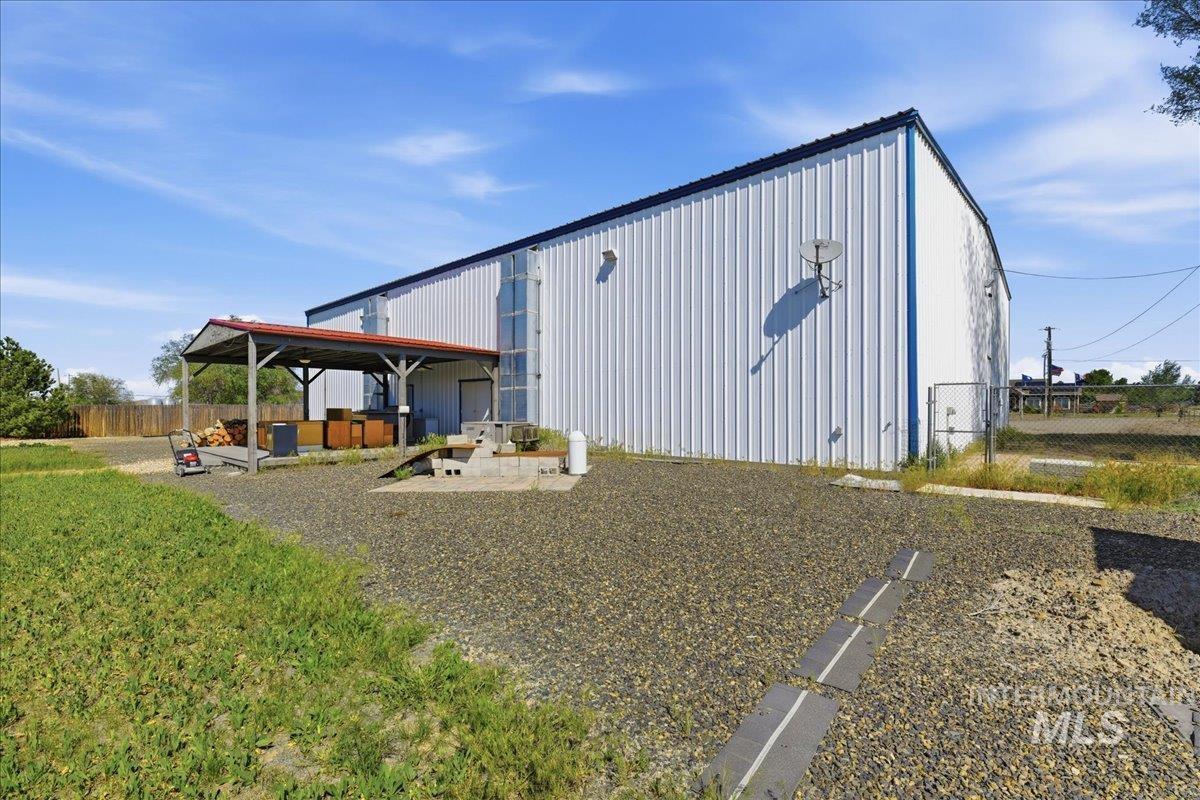 987 NW McMurtrey Rd, Mountain Home, Idaho 83647-5347, Business/Commercial For Sale, Price $799,900,MLS 98985671