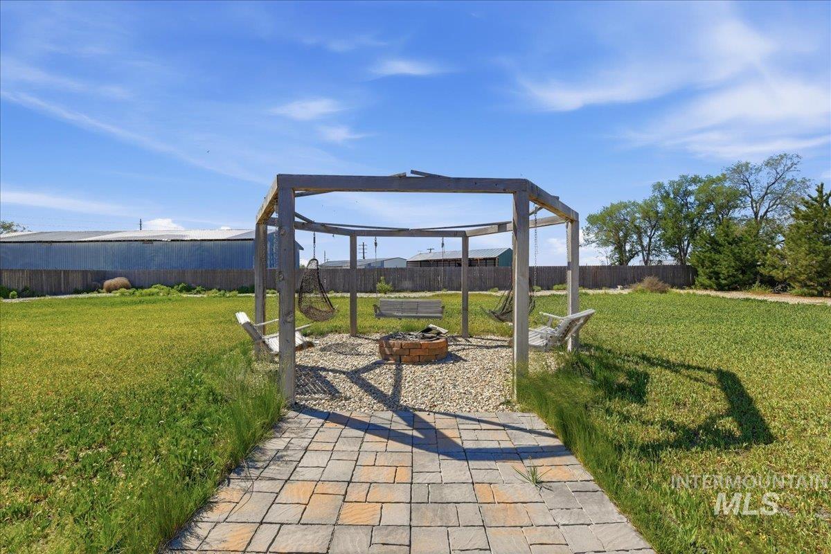 987 NW McMurtrey Rd, Mountain Home, Idaho 83647-5347, Business/Commercial For Sale, Price $799,900,MLS 98985671